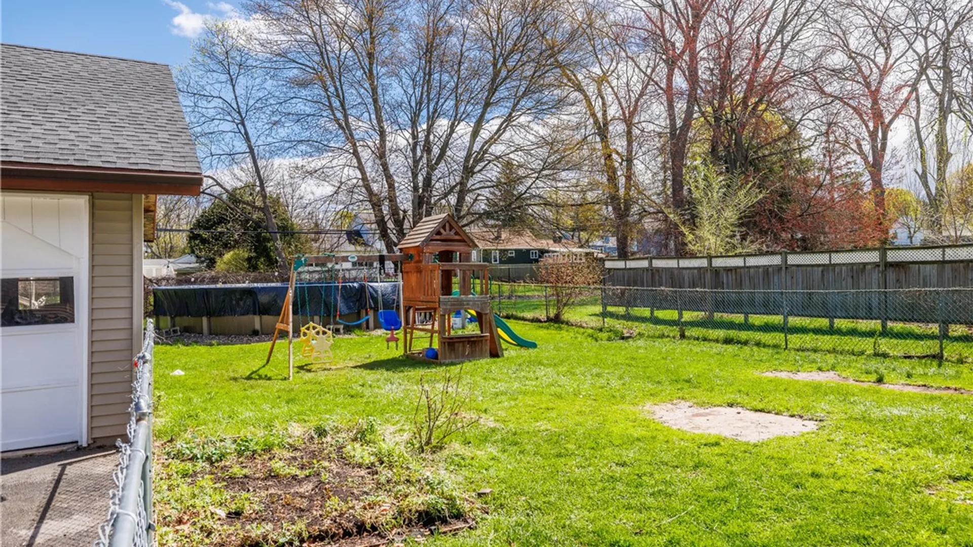 Property at 231 Hampton Boulevard, Greece, NY 14612 9