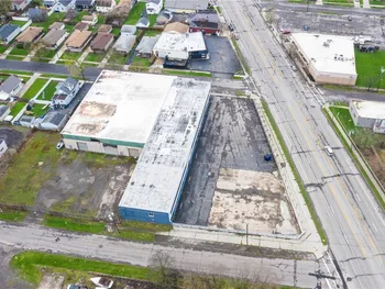 Property at 2517 Seneca Avenue, Niagara Falls, NY 14305