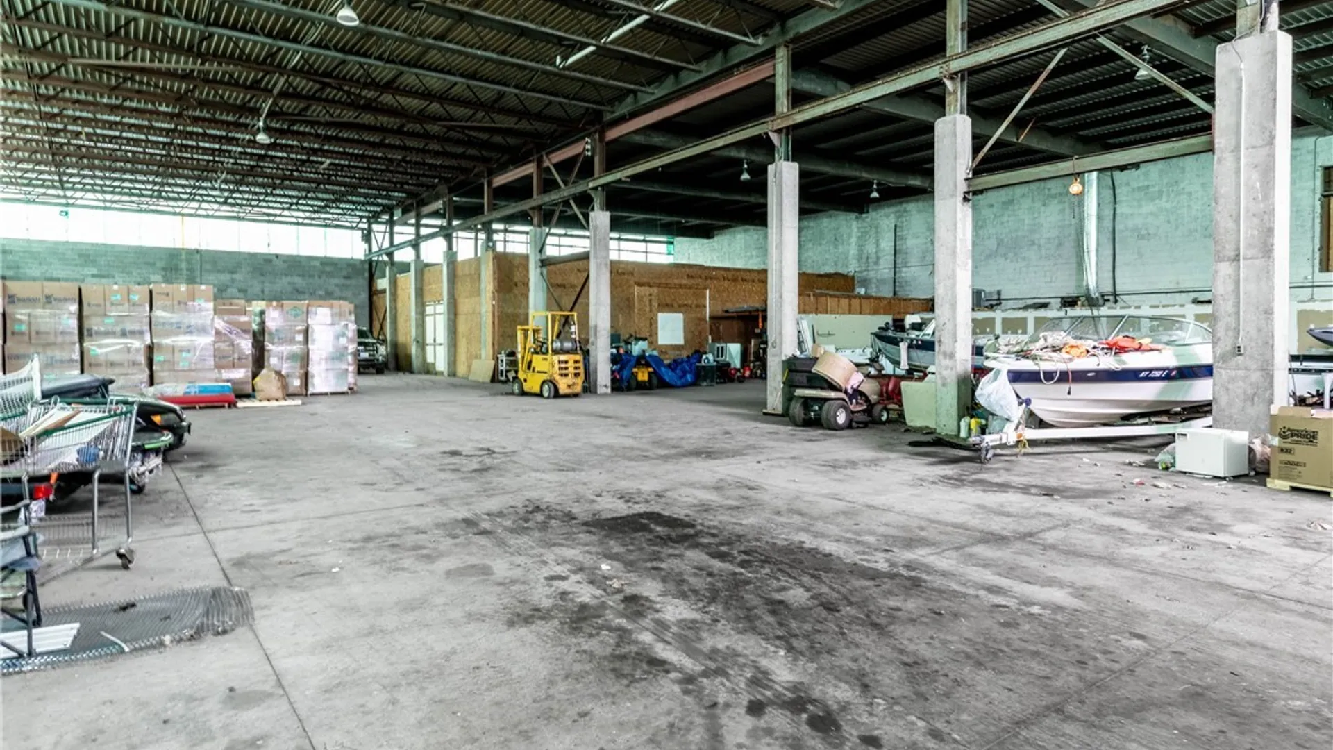 Property at 2517 Seneca Avenue, Niagara Falls, NY 14305 6