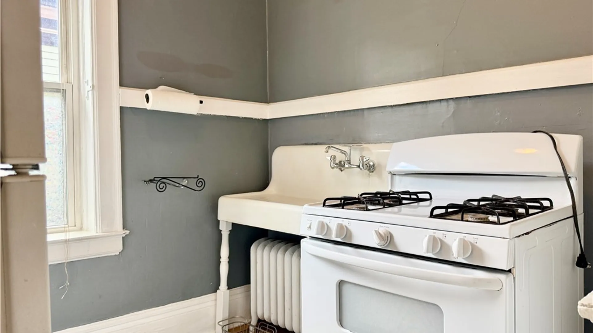 Property at 246 Bryant, Buffalo, NY 14222 12