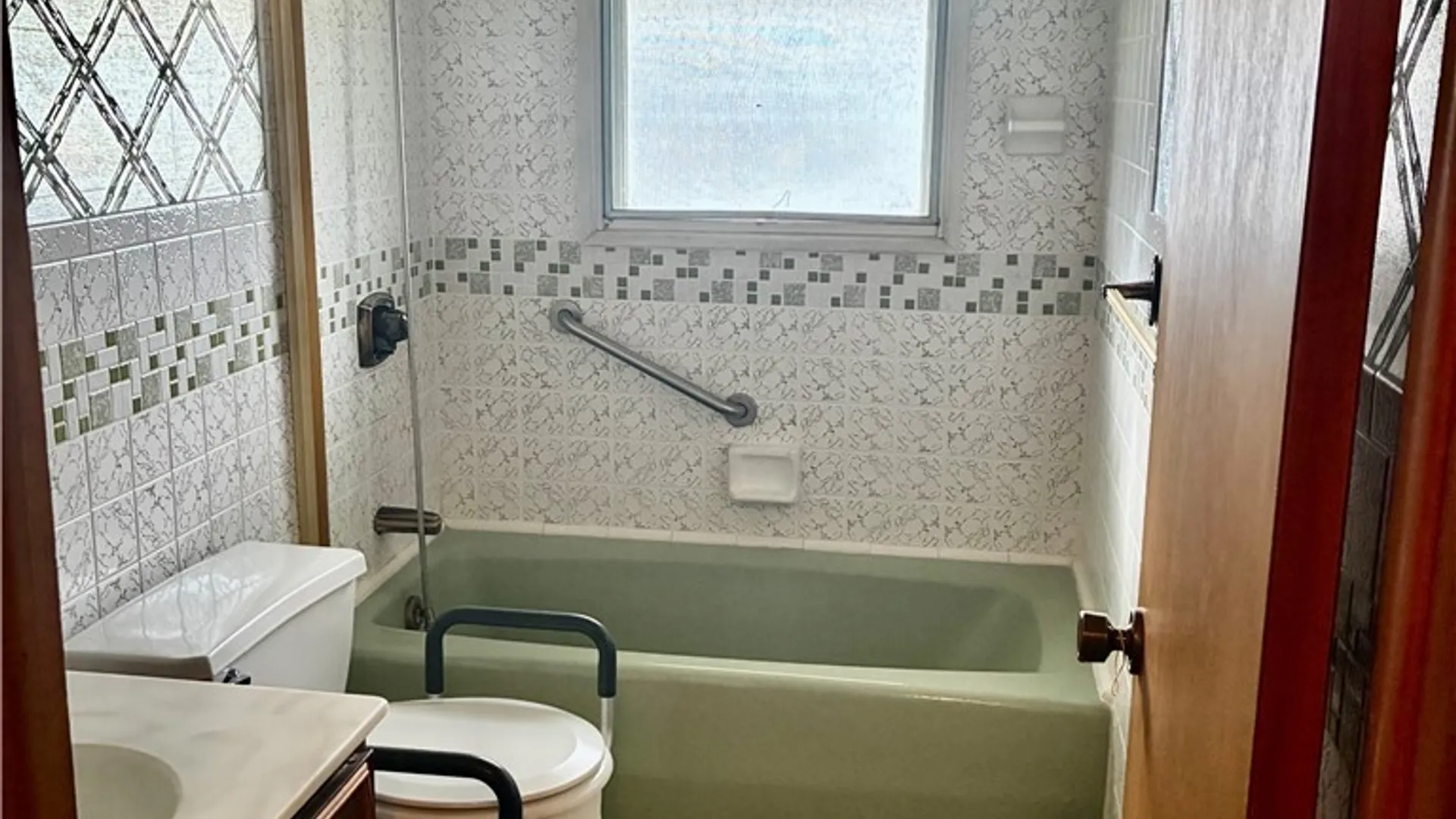 Property at 467 Central Avenue, Lancaster, NY 14086 18