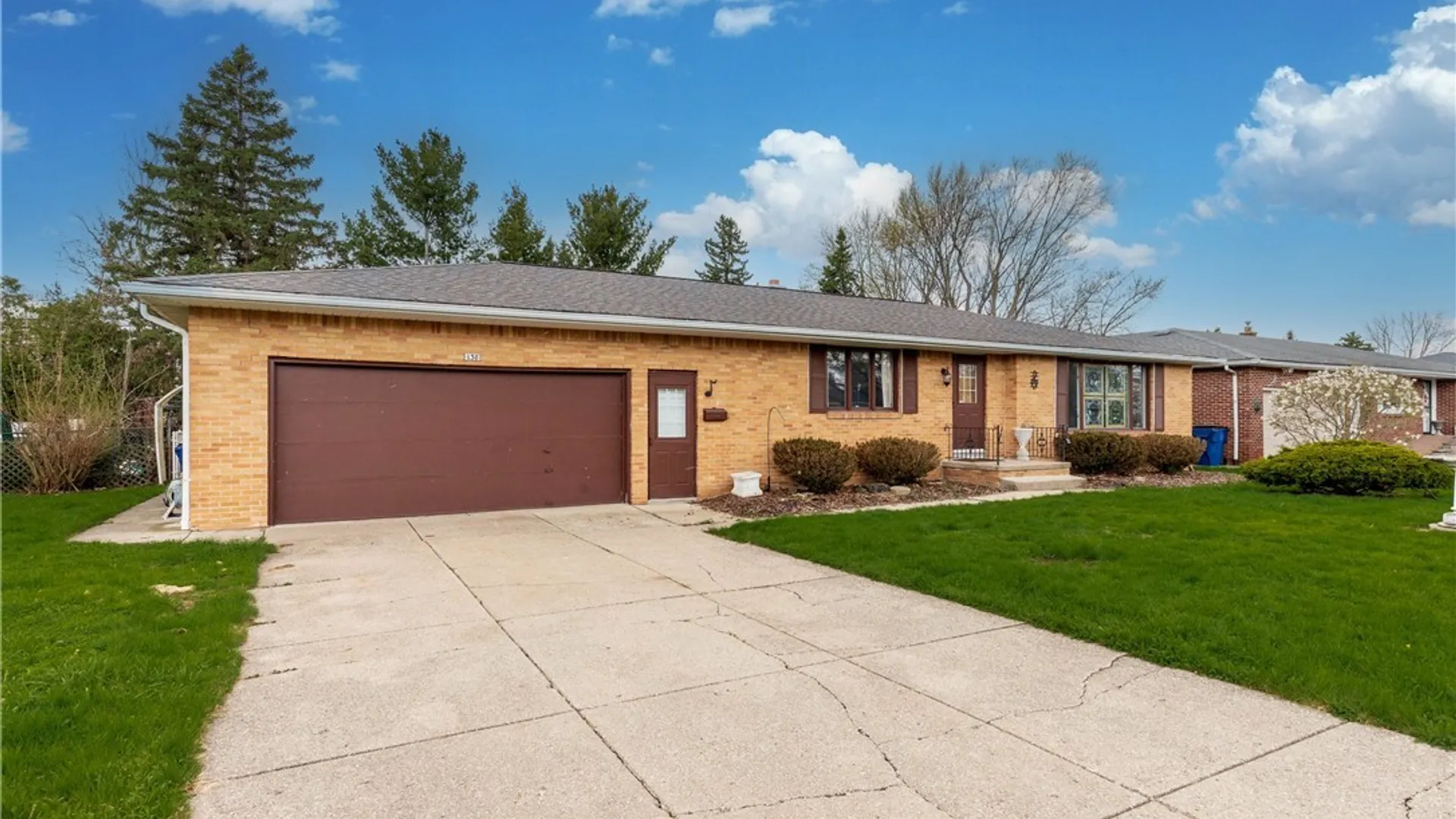 Property at 138 Coventry Road, Amherst, NY 14221 3