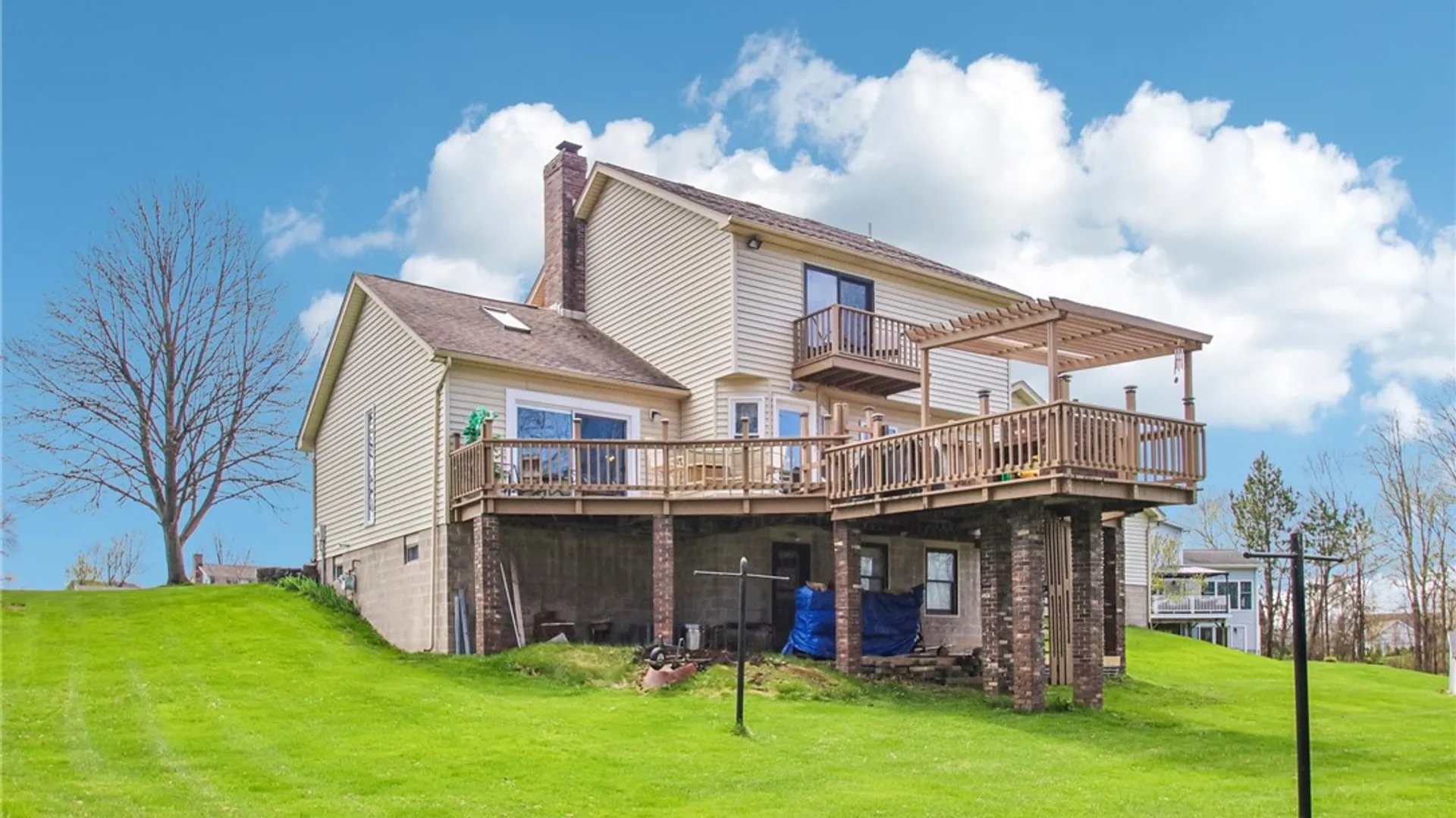 Property at 161 Anytrell Drive, Penfield, NY 14580 25