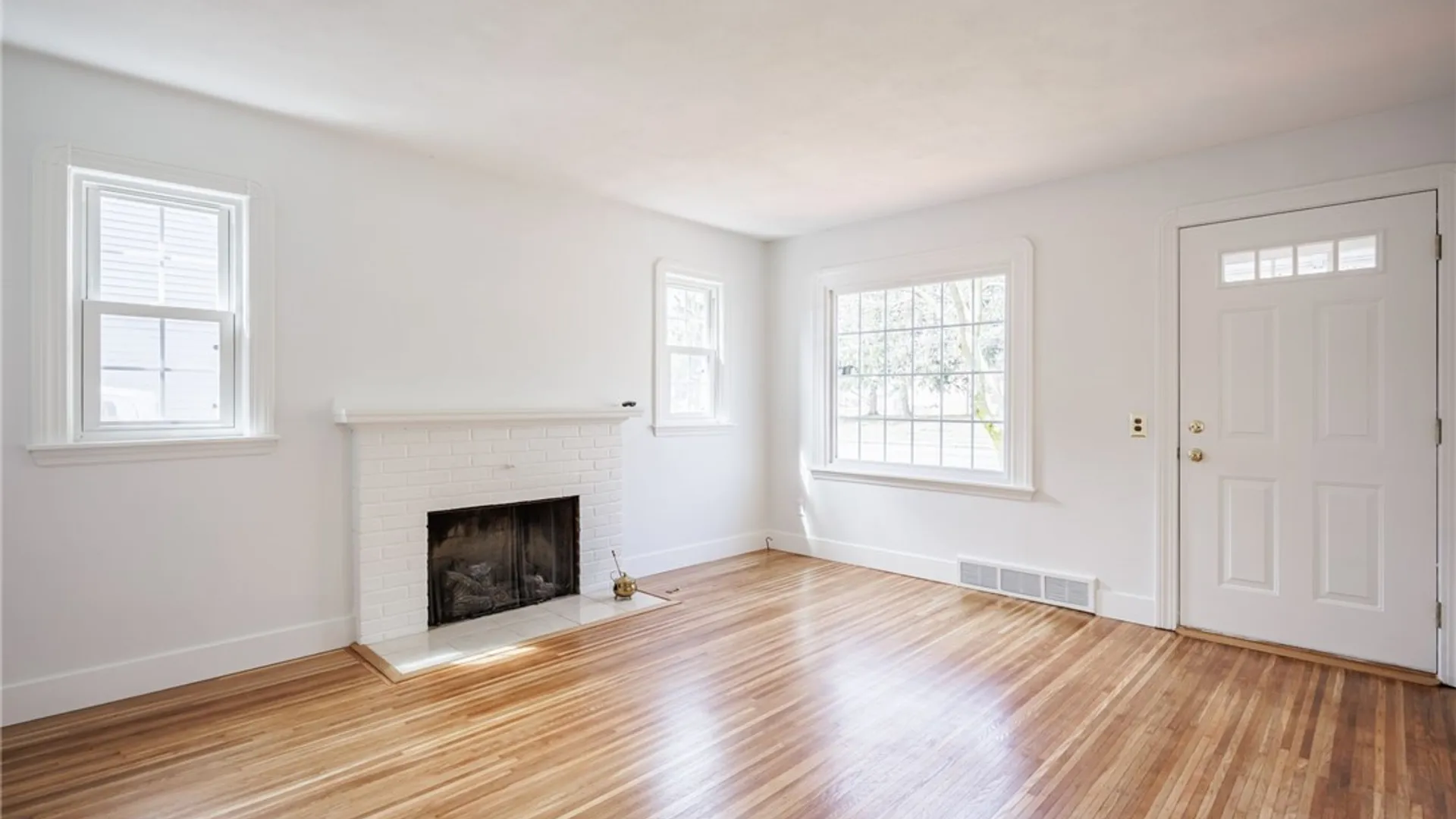 Property at 753 Britton Road, Greece, NY 14616 13