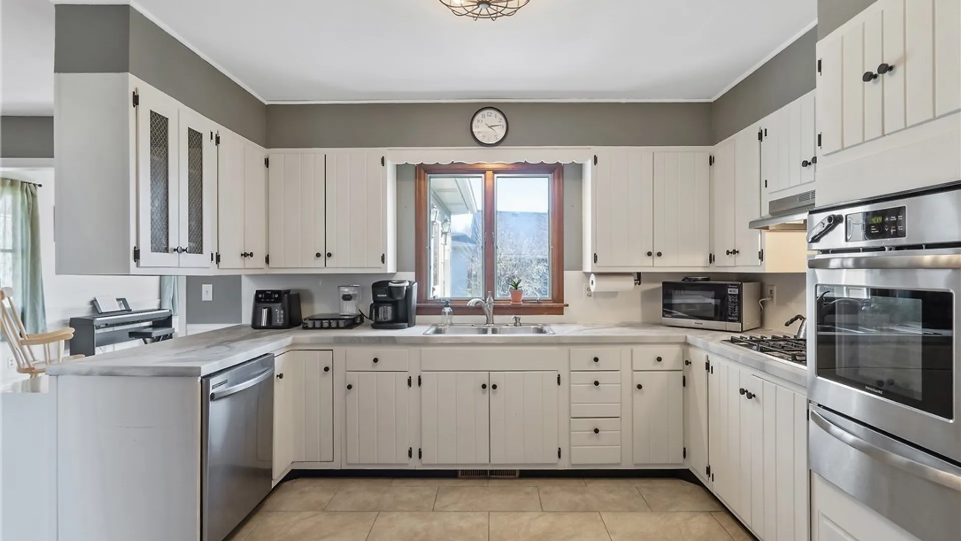 Property at 168 Tallman Street, Oswego, NY 13126 14