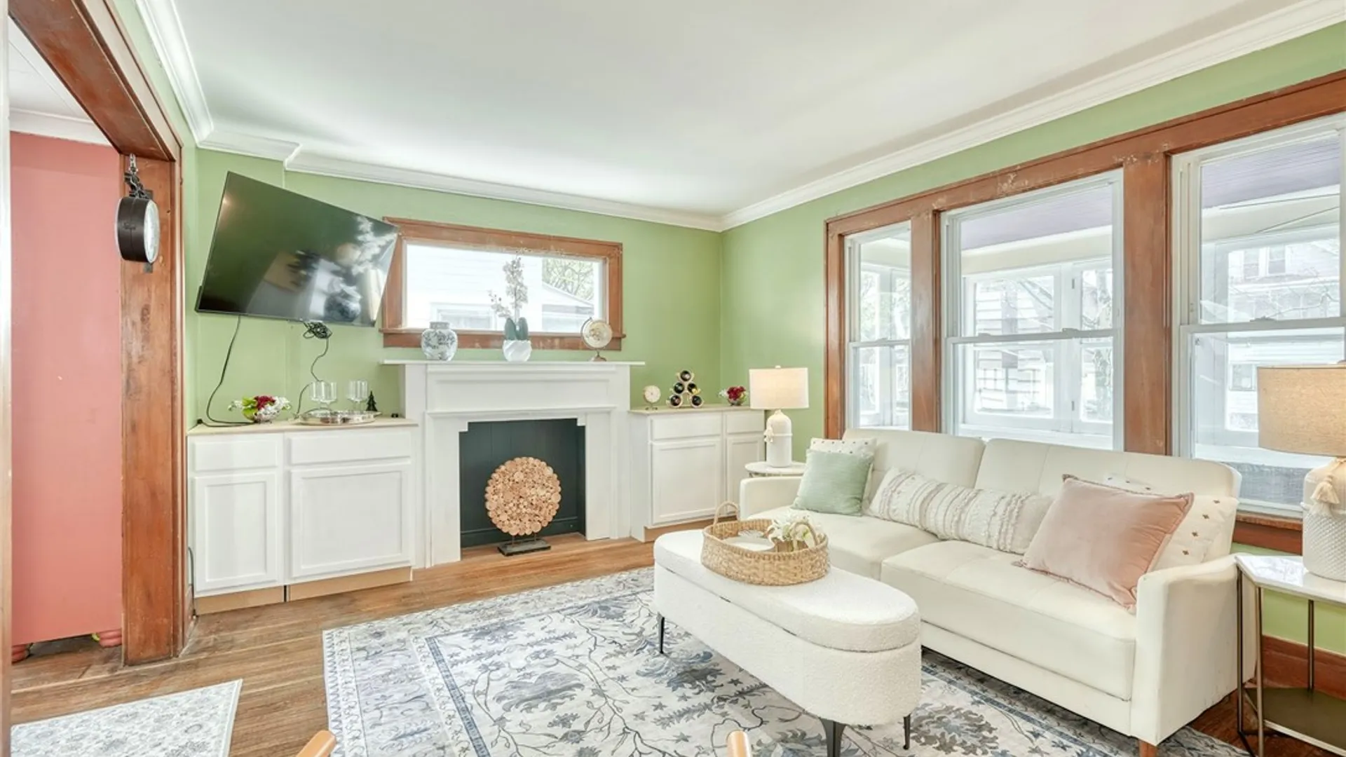 Property at 26 Knickerbocker Avenue, Rochester, NY 14615 8