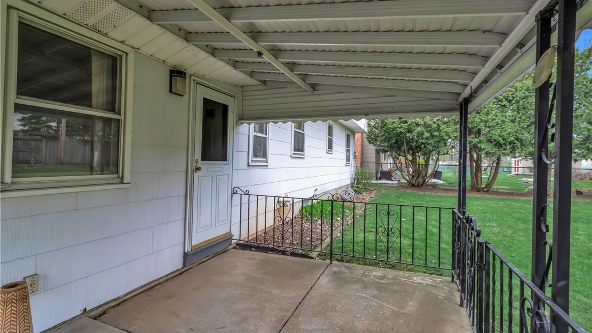 Property at 329 Seabrook Drive, Amherst, NY 14221 9