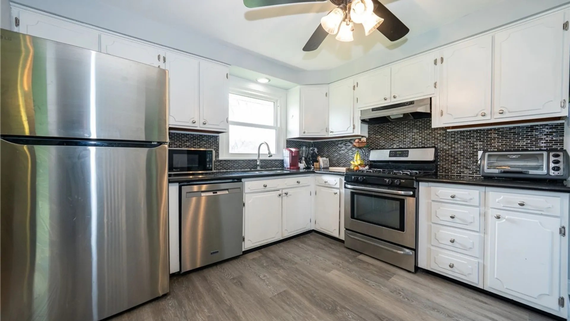 Property at 69 Laurelton Drive, West Seneca, NY 14224 10