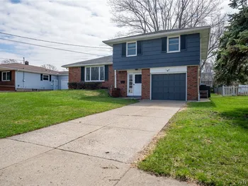 Property at 69 Laurelton Drive, West Seneca, NY 14224