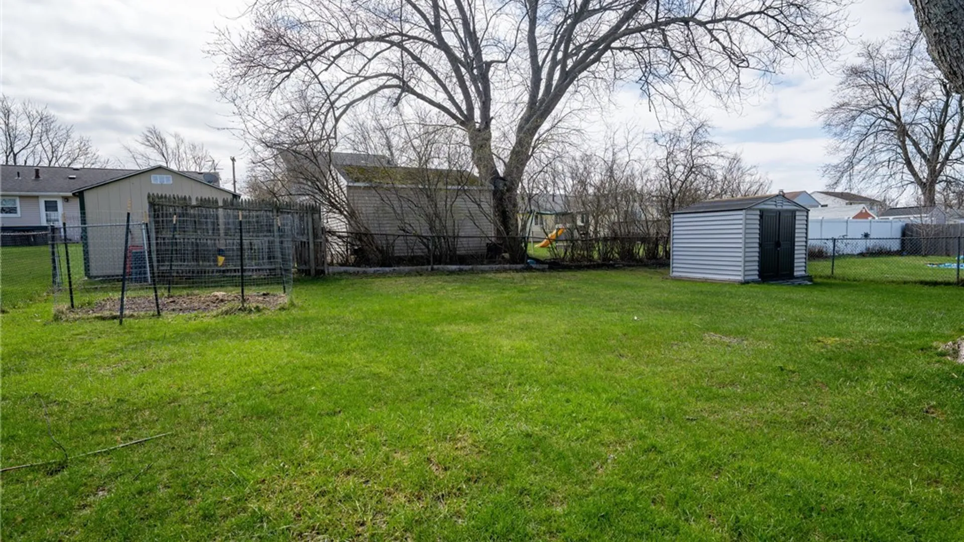 Property at 69 Laurelton Drive, West Seneca, NY 14224 43