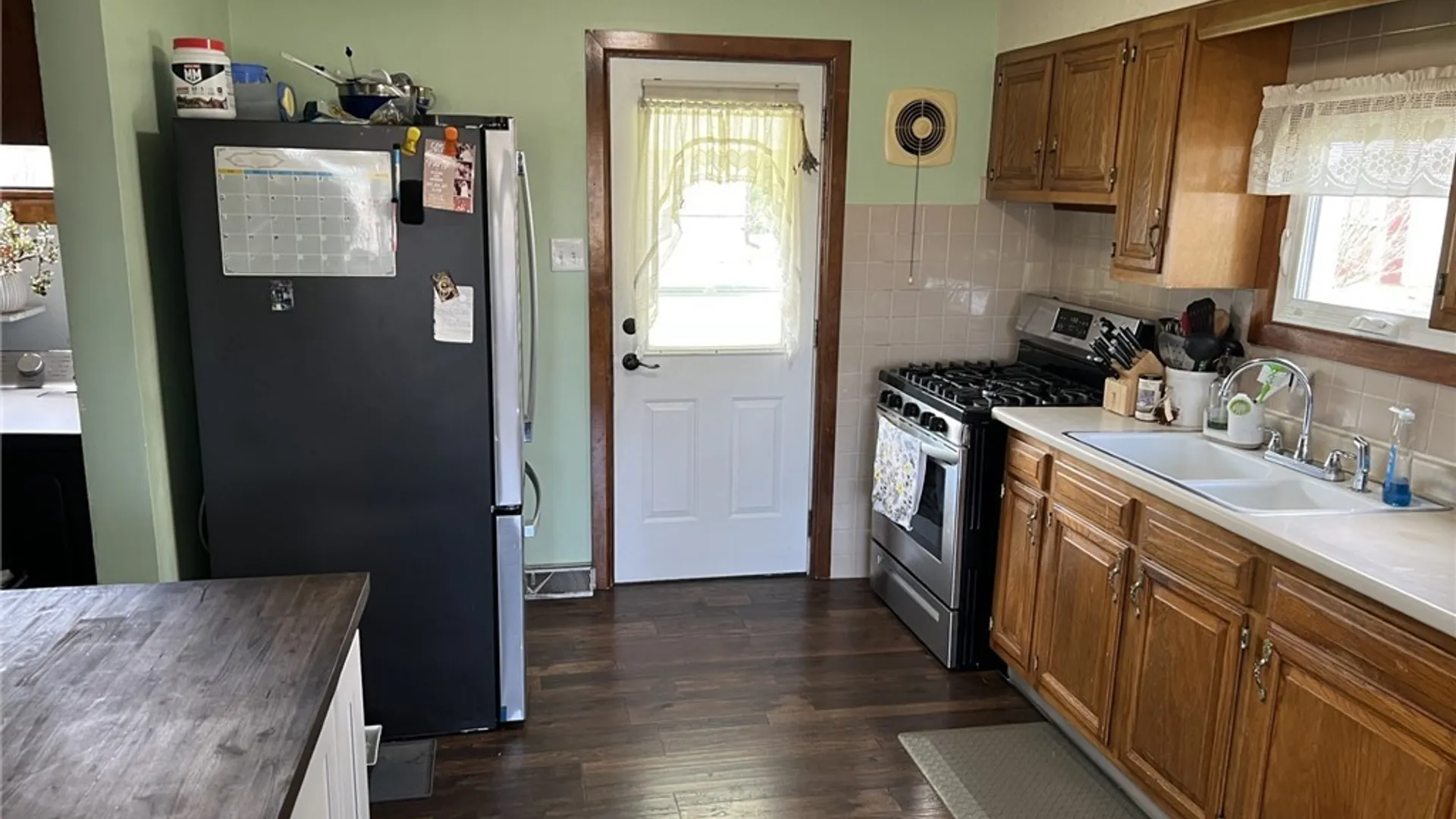 Property at 6721 Lindbergh Avenue, Niagara Falls, NY 14304 9