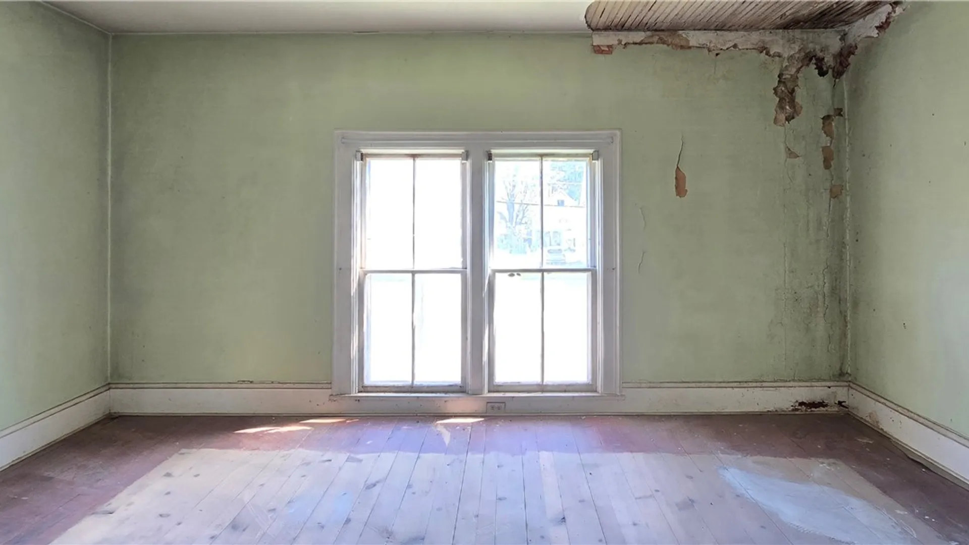 Property at 12 Charlesworth Avenue, Avoca, NY 14809 10