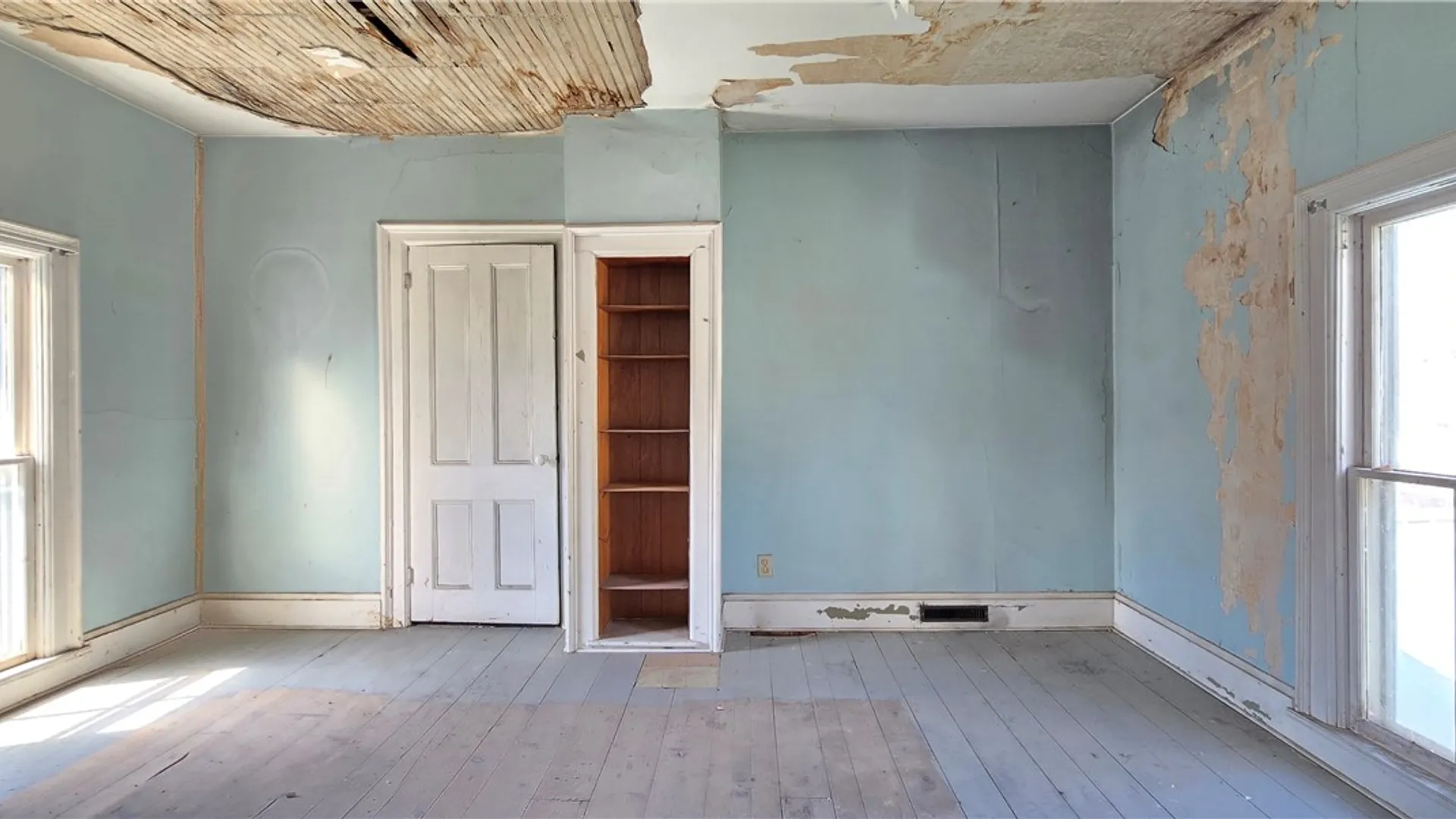 Property at 12 Charlesworth Avenue, Avoca, NY 14809 11