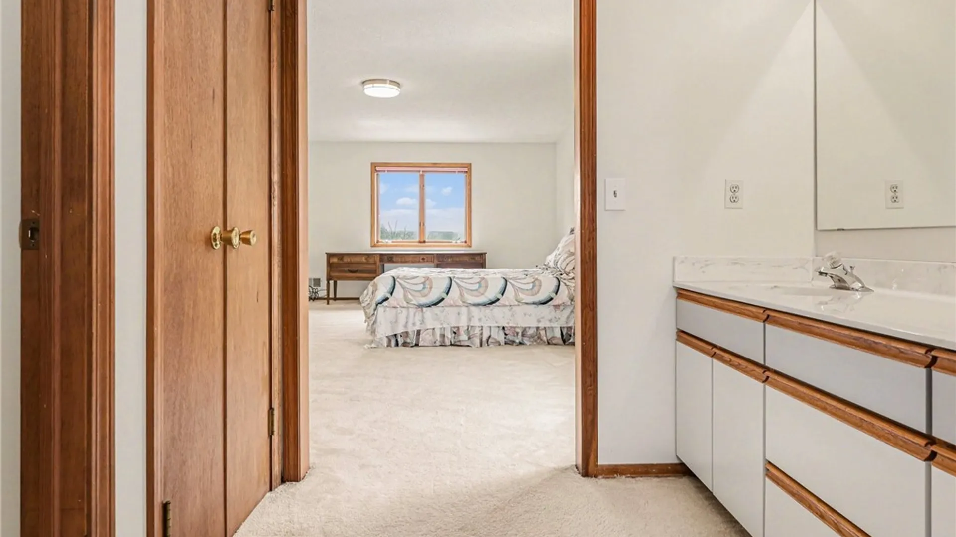 Property at 19 Royal Birkdale Court, Perinton, NY 14526 17