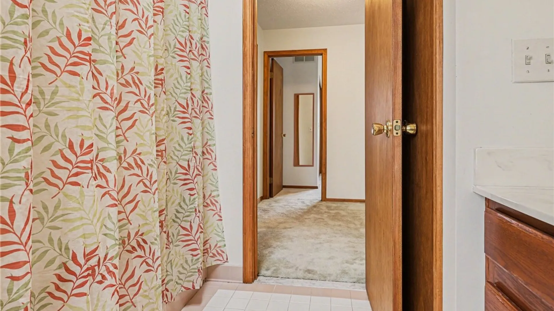 Property at 19 Royal Birkdale Court, Perinton, NY 14526 24