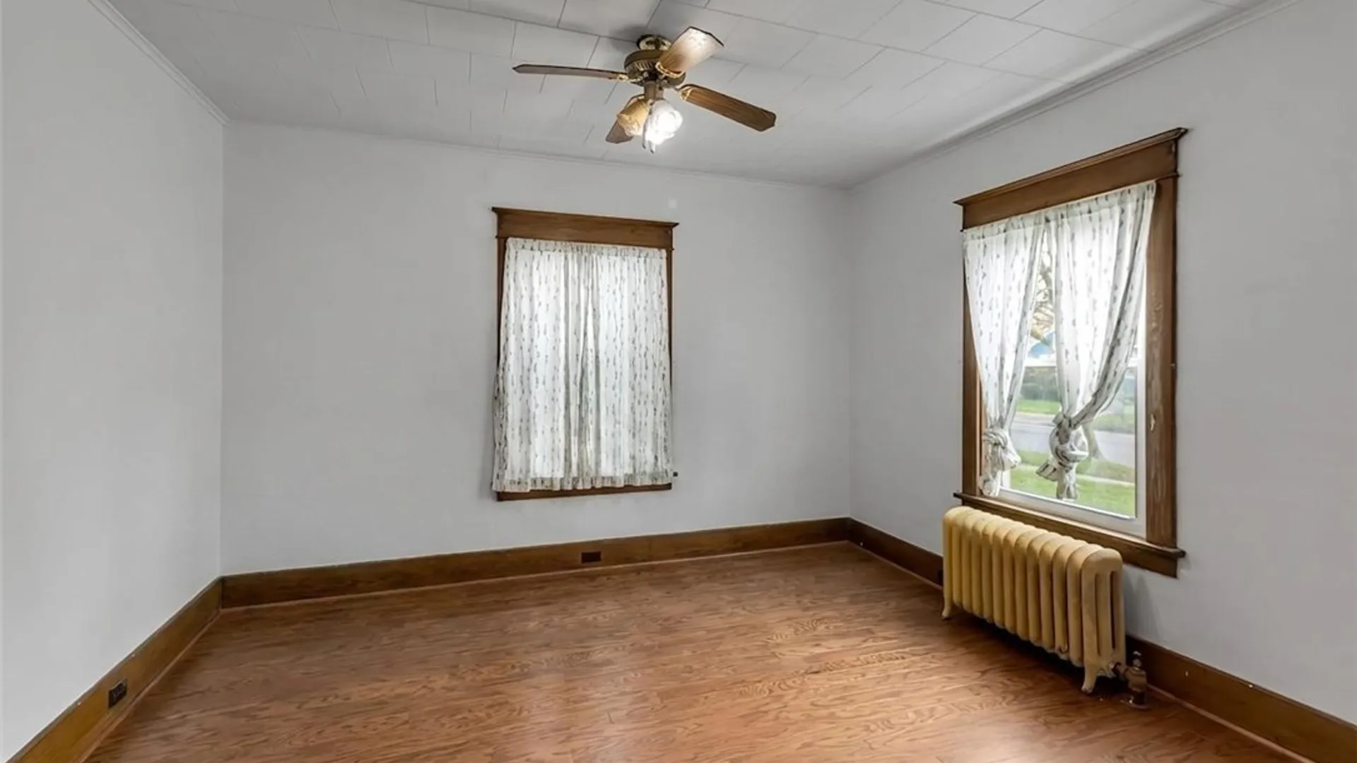 Property at 228 Highgate Avenue, Buffalo, NY 14215 11