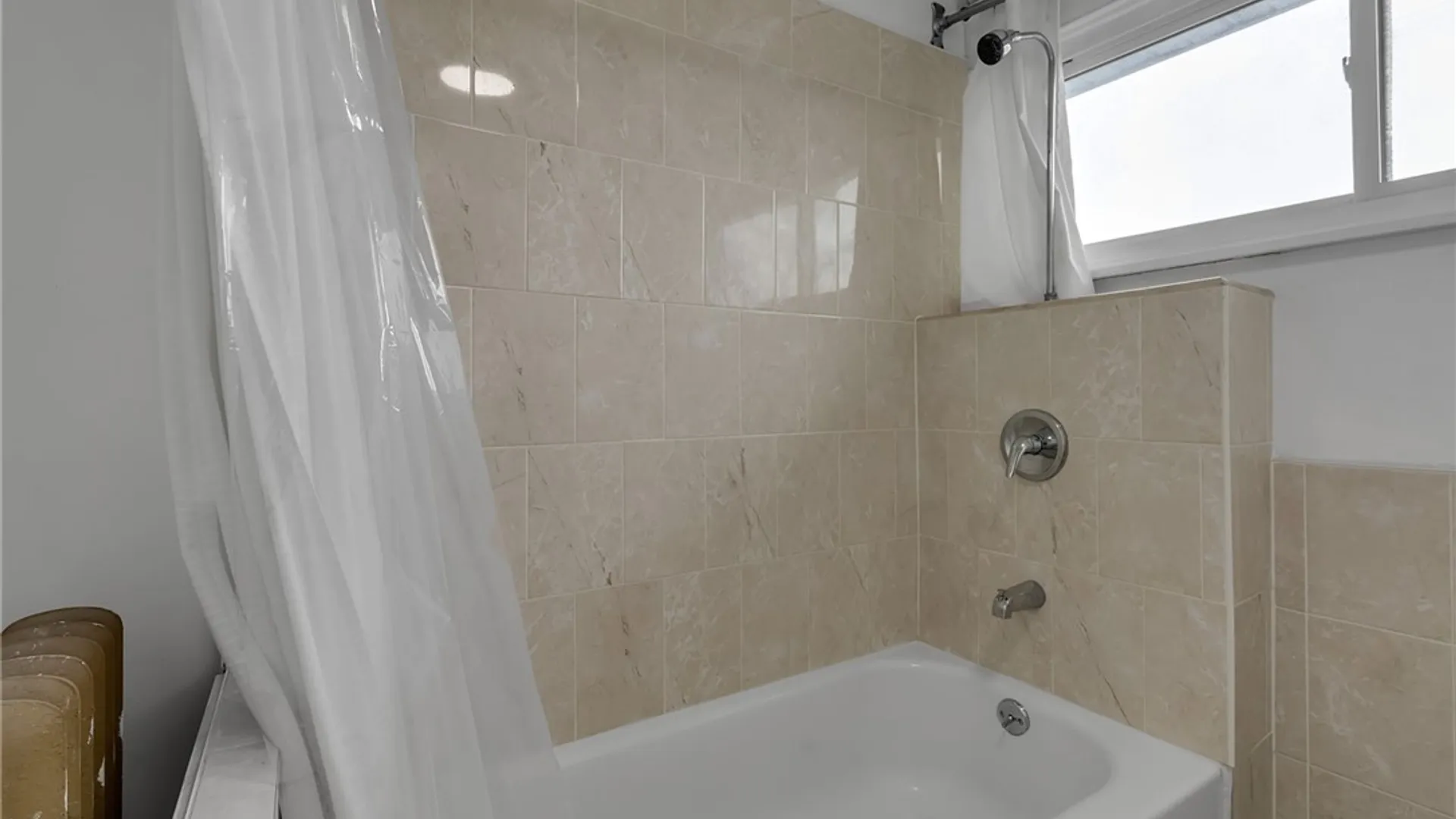 Property at 228 Highgate Avenue, Buffalo, NY 14215 21