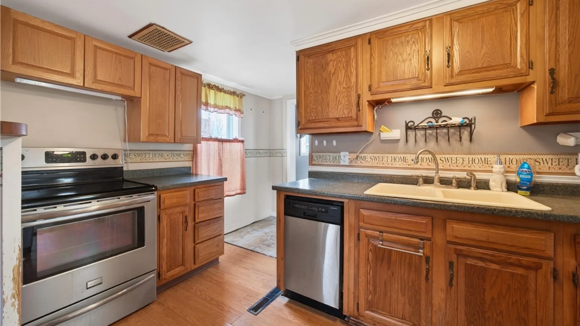 Property at 19 Wood Street, Bath, NY 14810 7