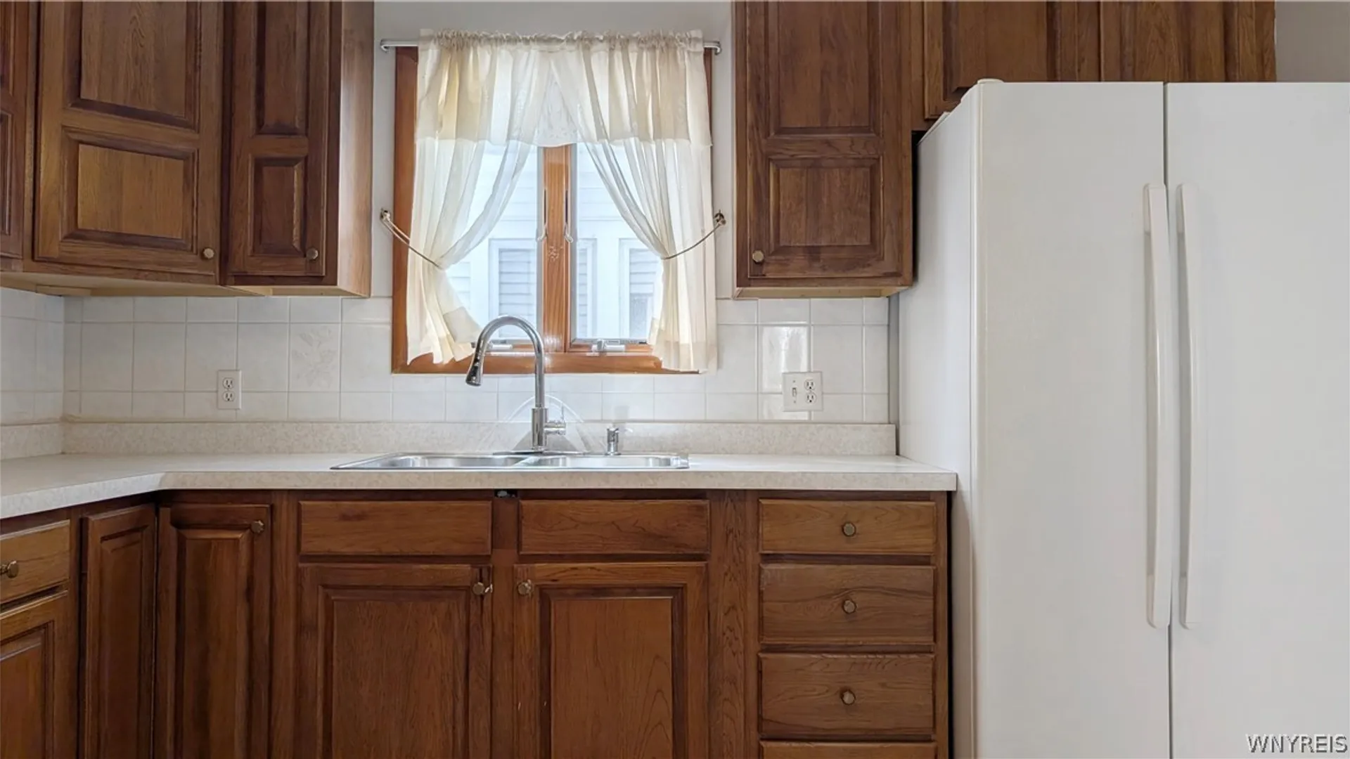 Property at 88 Commonwealth Avenue, Buffalo, NY 14216 10