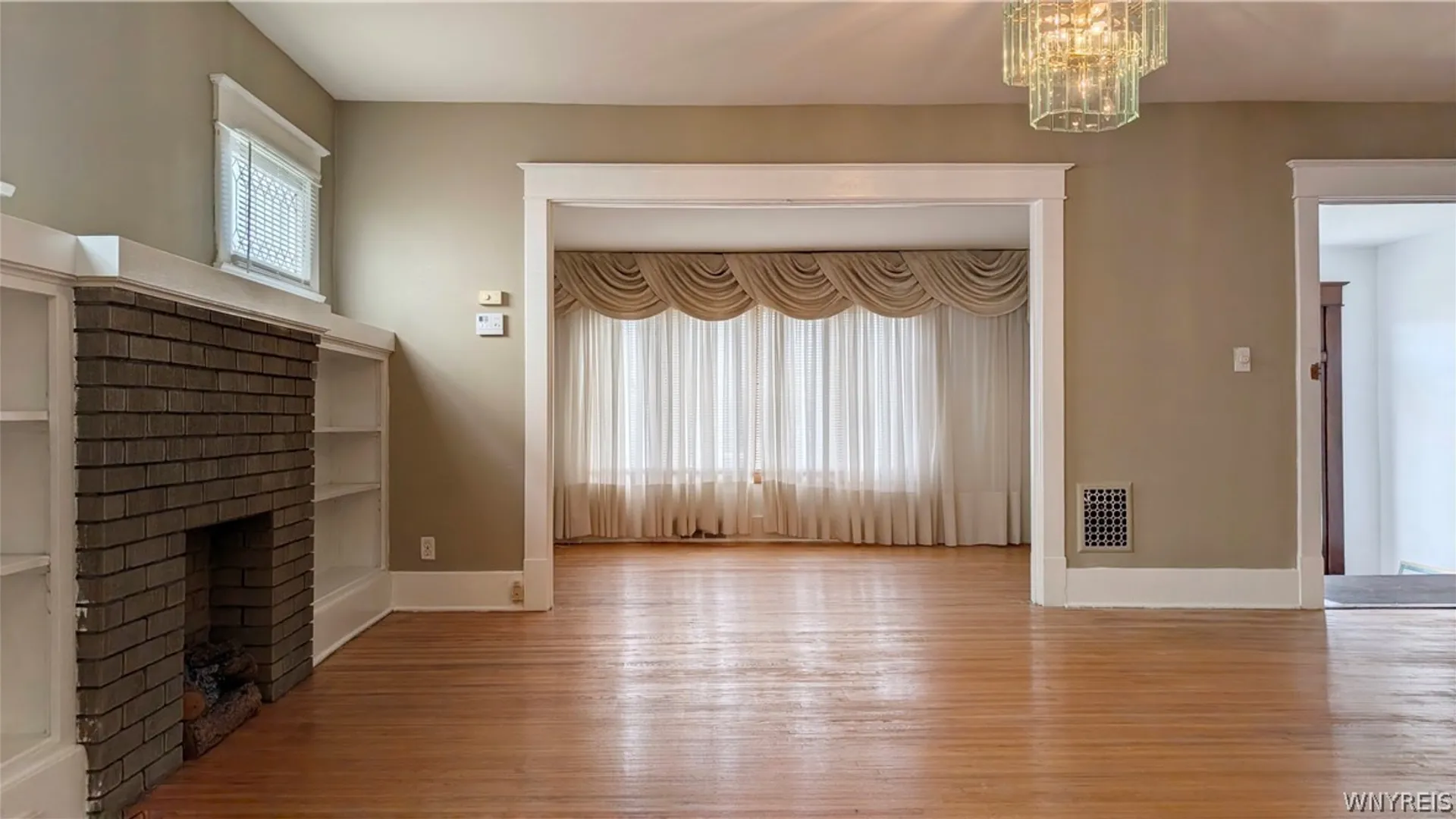 Property at 88 Commonwealth Avenue, Buffalo, NY 14216 5