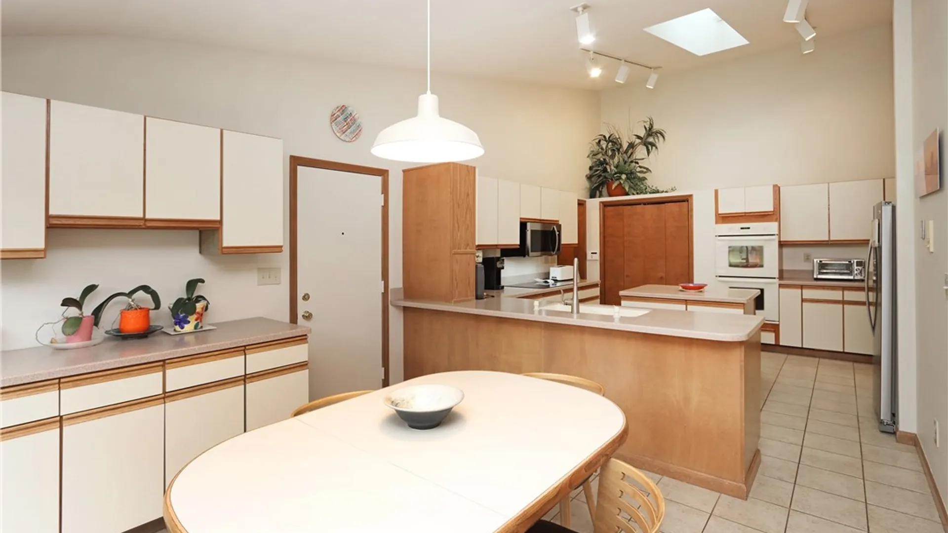 Property at 5002 Saddlebrook Drive, DeWitt, NY 13066 15