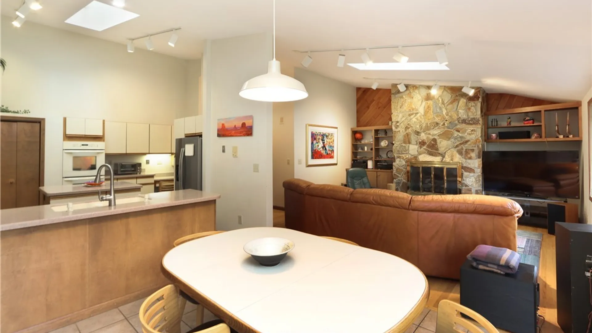 Property at 5002 Saddlebrook Drive, DeWitt, NY 13066 16