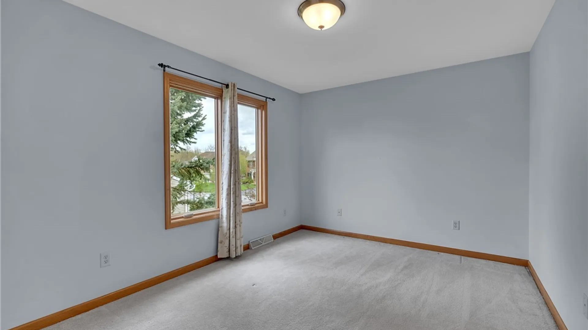 Property at 5934 Monaghan Lane, Clarence, NY 14032 34