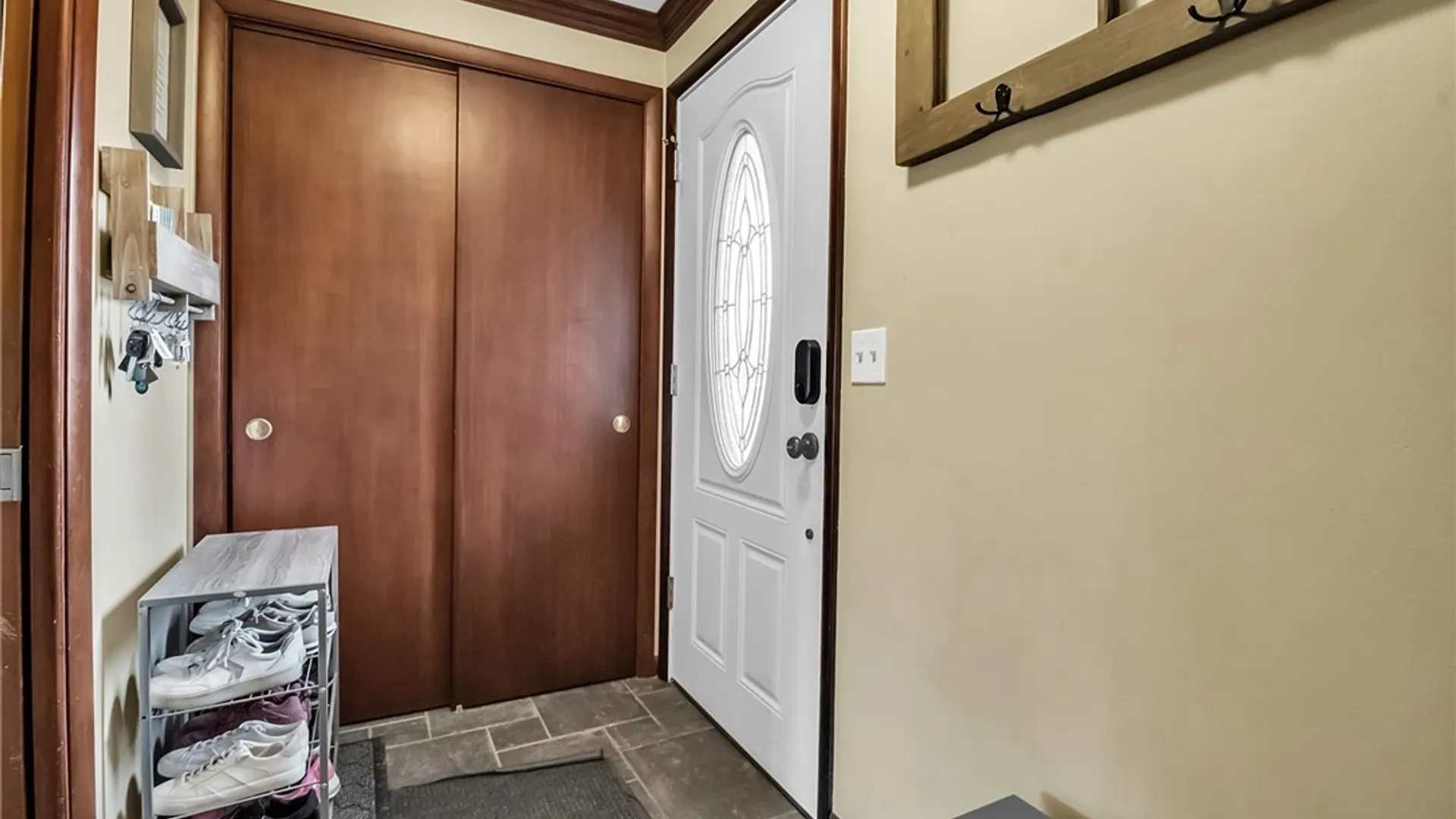 Property at 12 Joanie Lane, Amherst, NY 14228 2