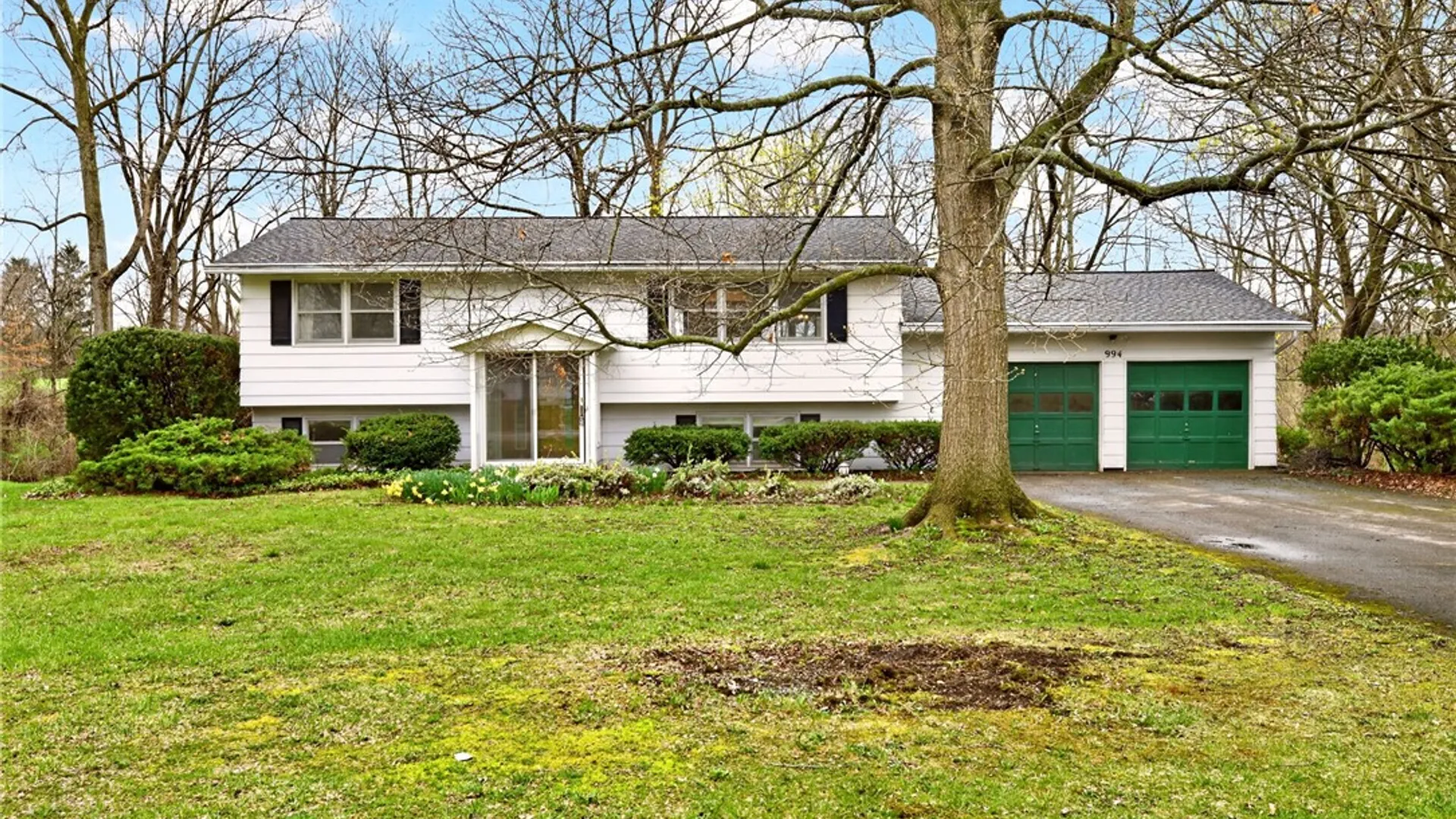 Property at 994 Jordan Drive, Macedon, NY 14522 4