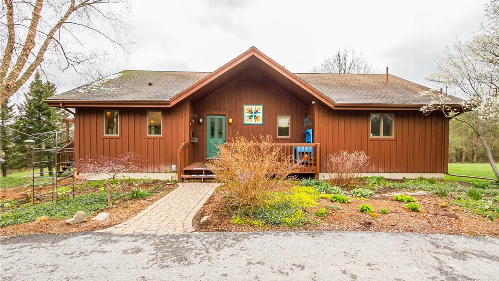 Property at 8066 County Road 33, Naples, NY 14512 3