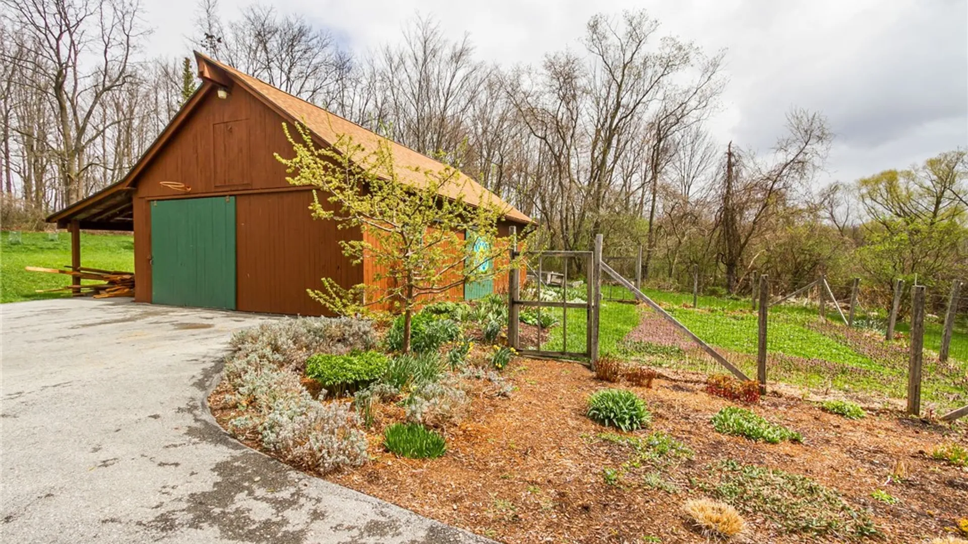 Property at 8066 County Road 33, Naples, NY 14512 32