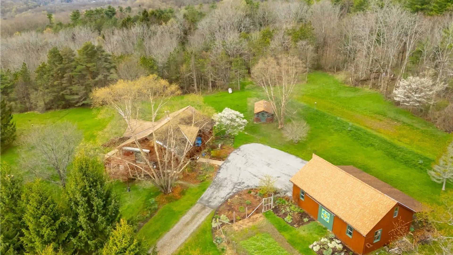 Property at 8066 County Road 33, Naples, NY 14512 36