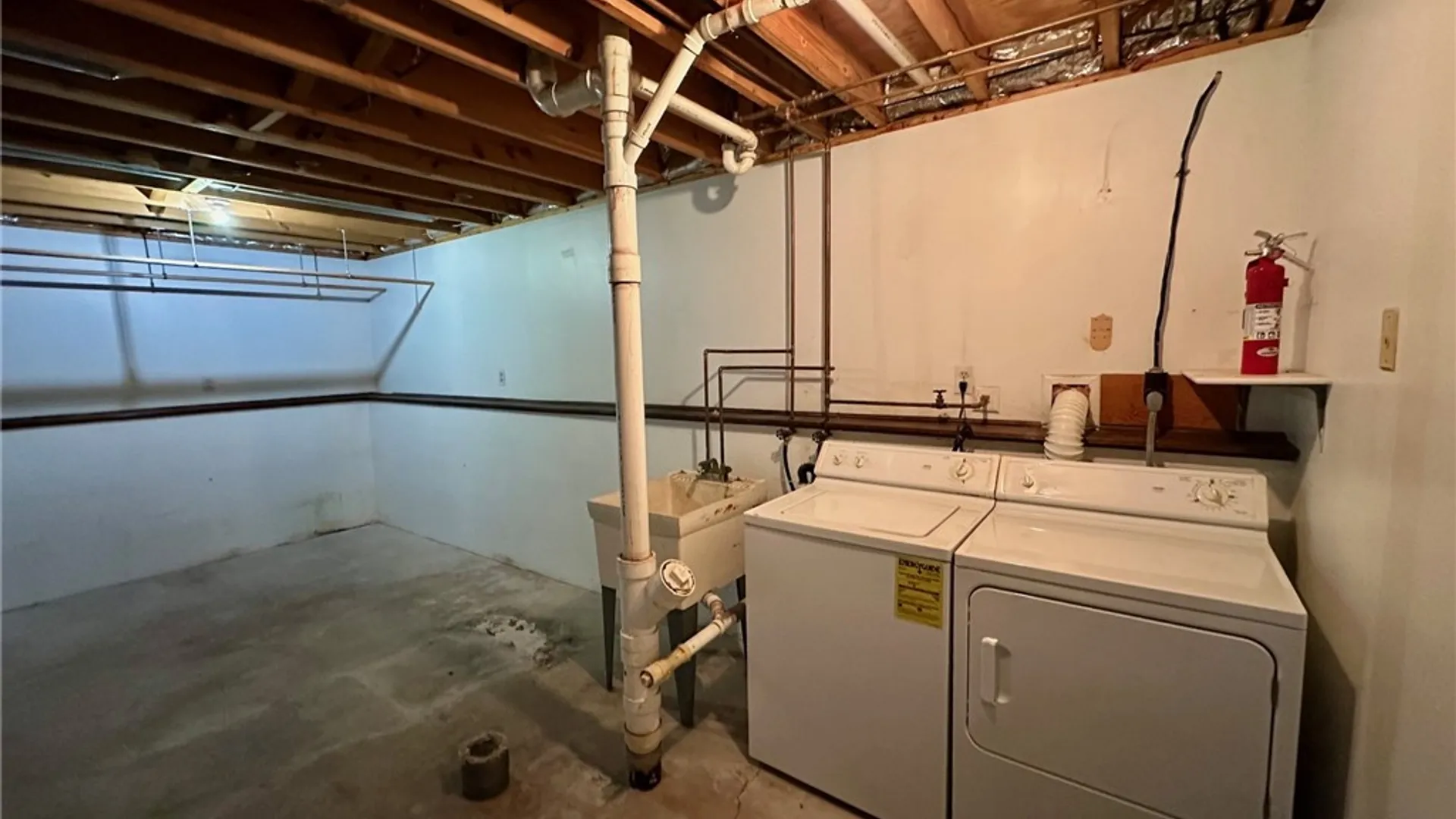 Property at 89 Planet Street, Rochester, NY 14606 11