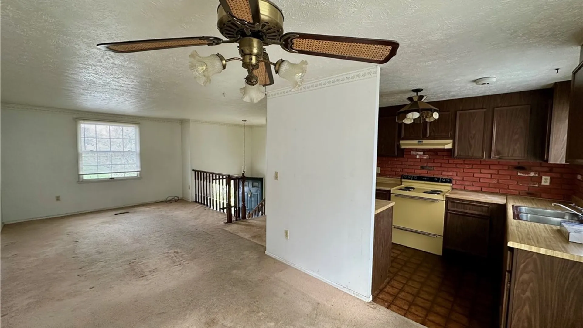 Property at 89 Planet Street, Rochester, NY 14606 3