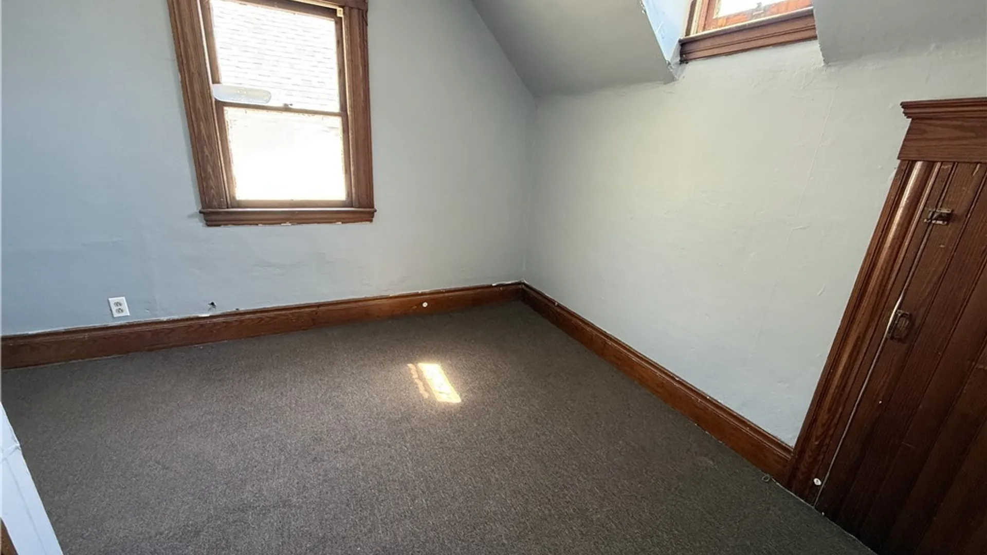 Property at 154 Seeley Avenue, Syracuse, NY 13205 9