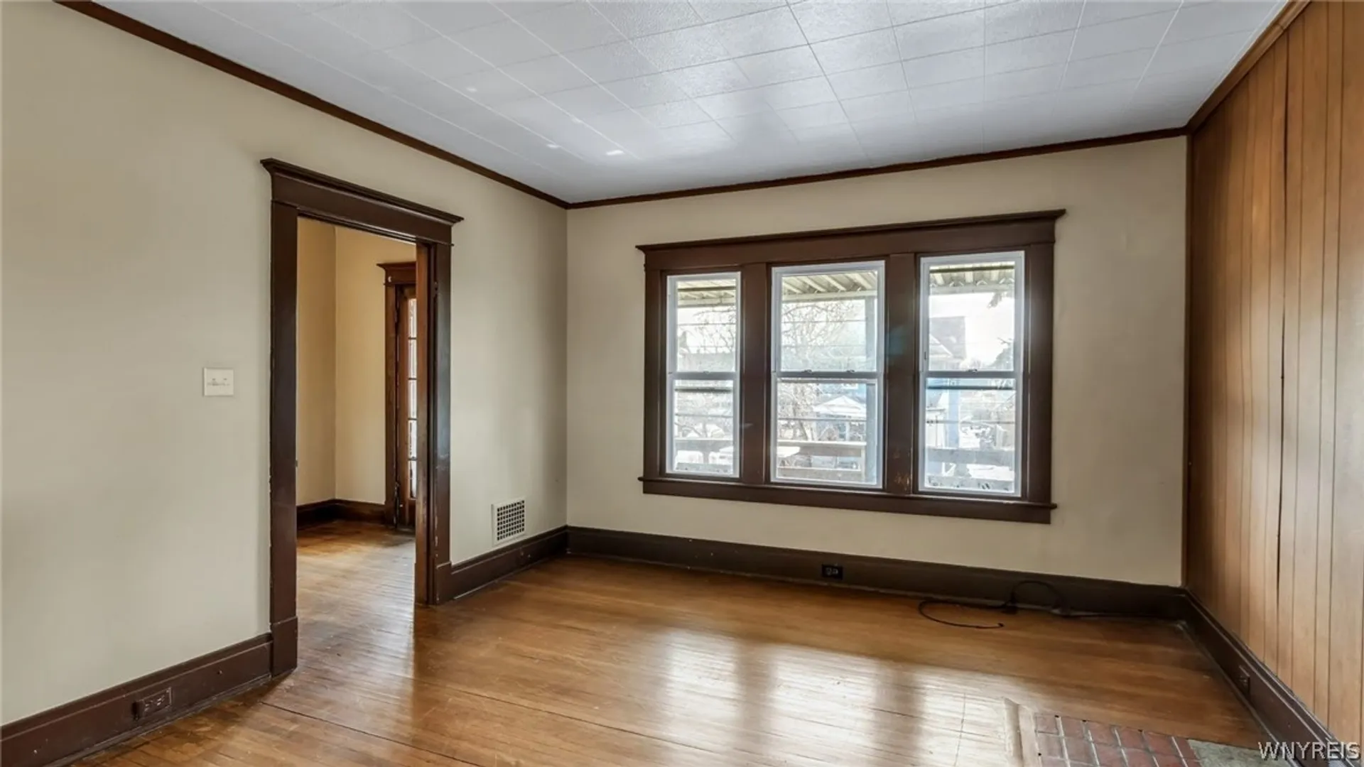 Property at 550 Ontario Street, Buffalo, NY 14207 13