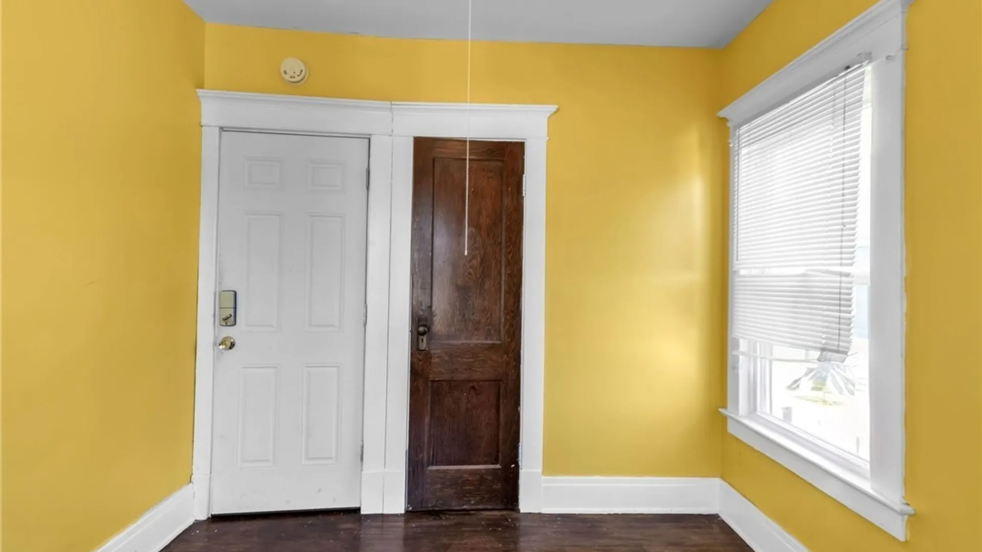 Property at 550 Ontario Street, Buffalo, NY 14207 14