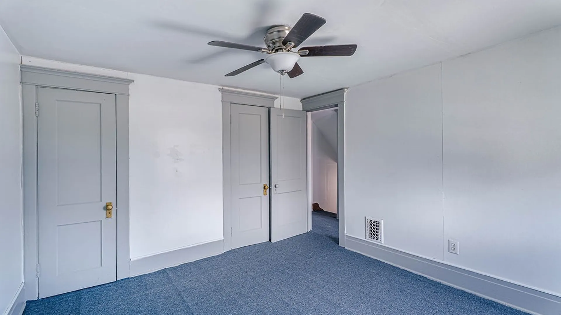 Property at 75 Henrietta Avenue, Buffalo, NY 14207 12