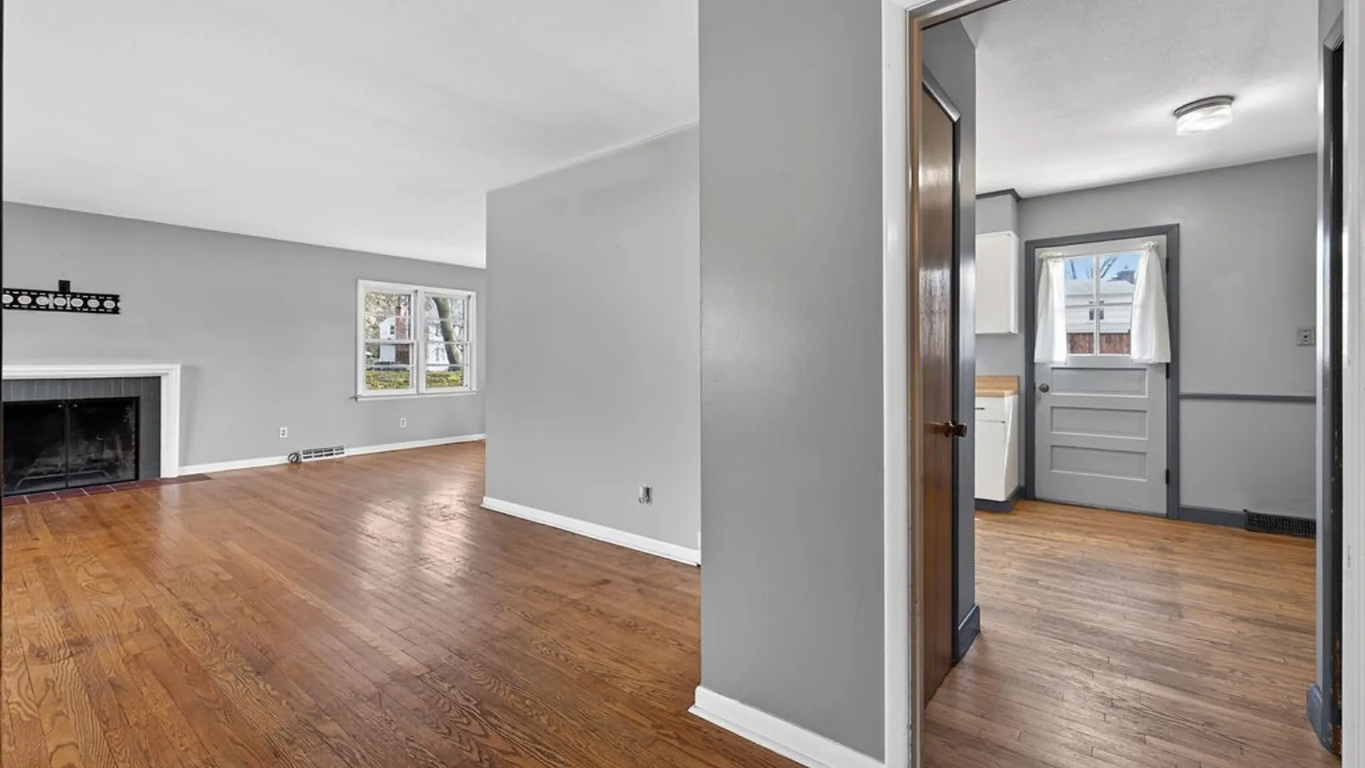 Property at 166 Terrace Way, Camillus, NY 13031 23