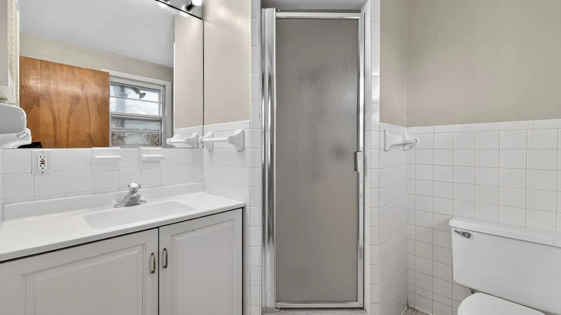 Property at 166 Terrace Way, Camillus, NY 13031 38