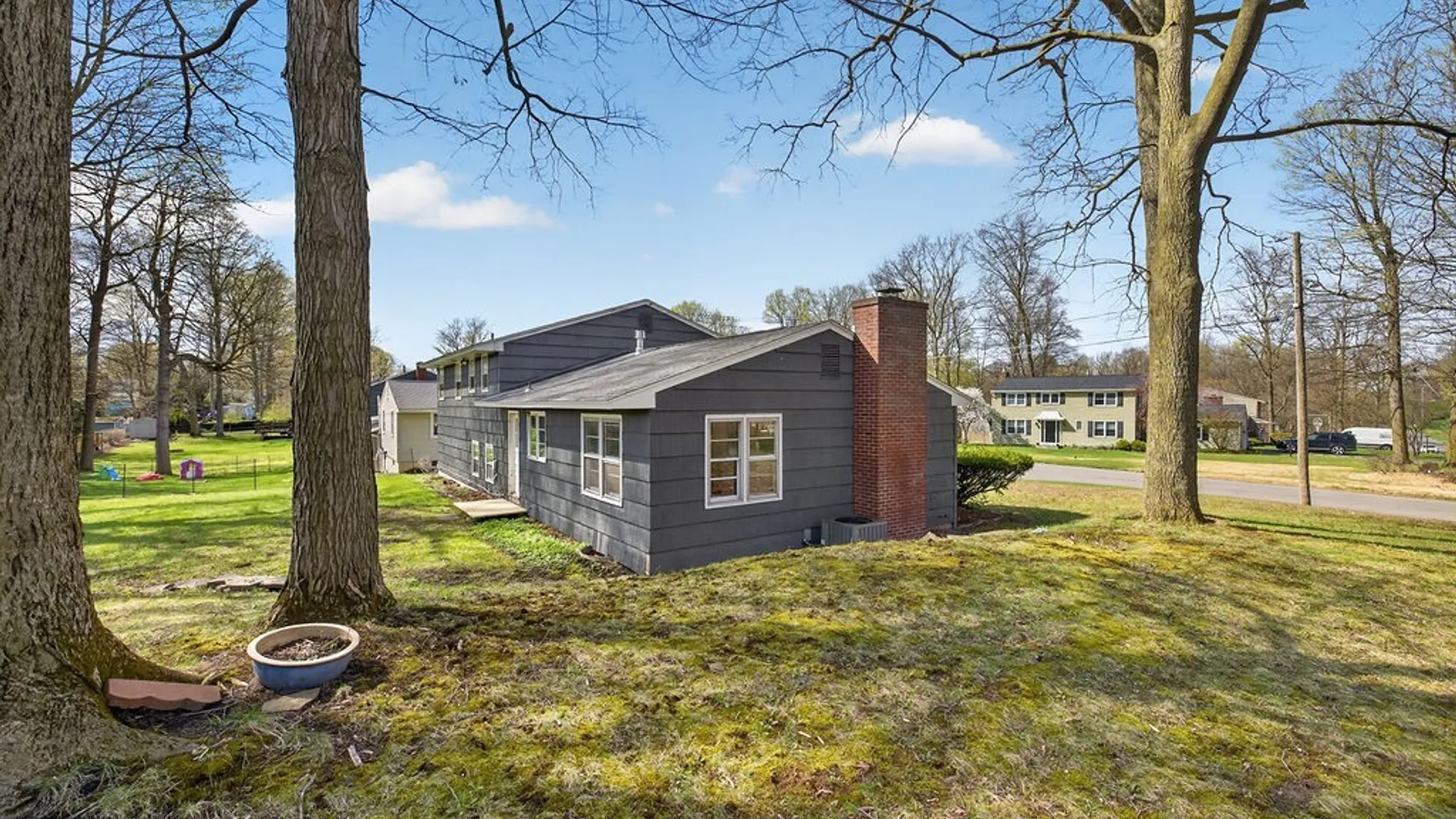 Property at 166 Terrace Way, Camillus, NY 13031 4