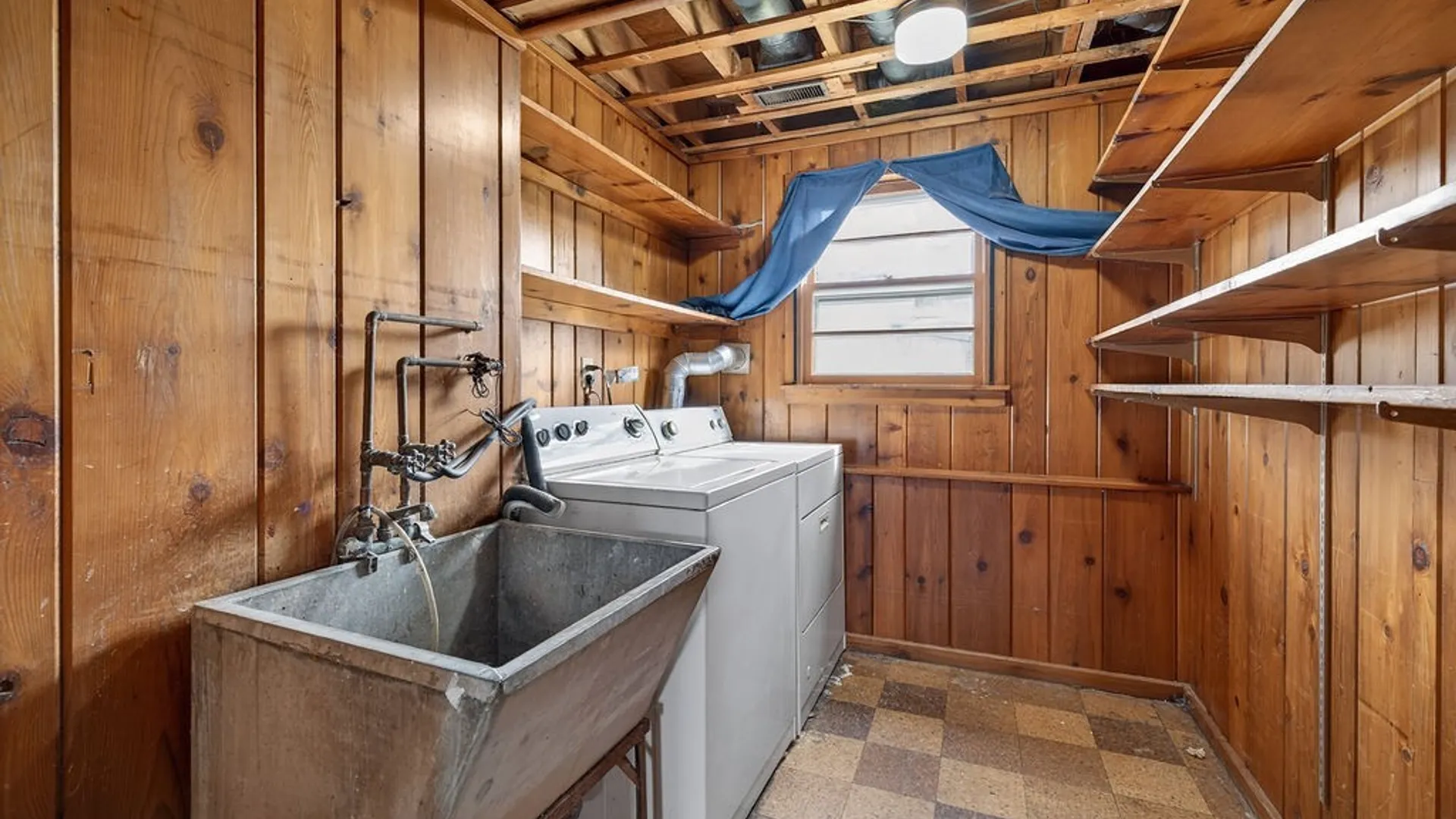 Property at 166 Terrace Way, Camillus, NY 13031 44