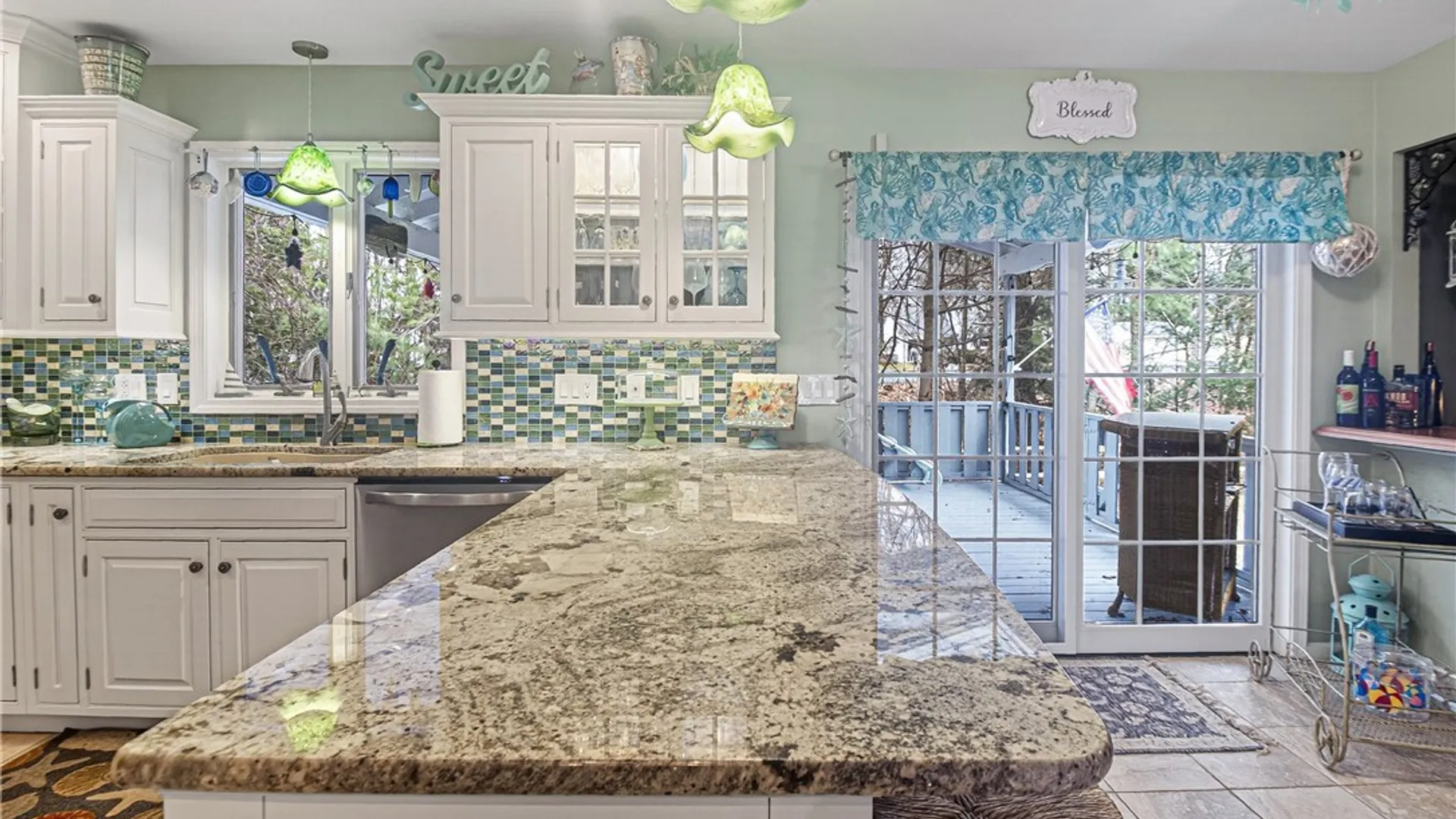 Property at 10 Morgan Lane, New Hartford, NY 13413 11