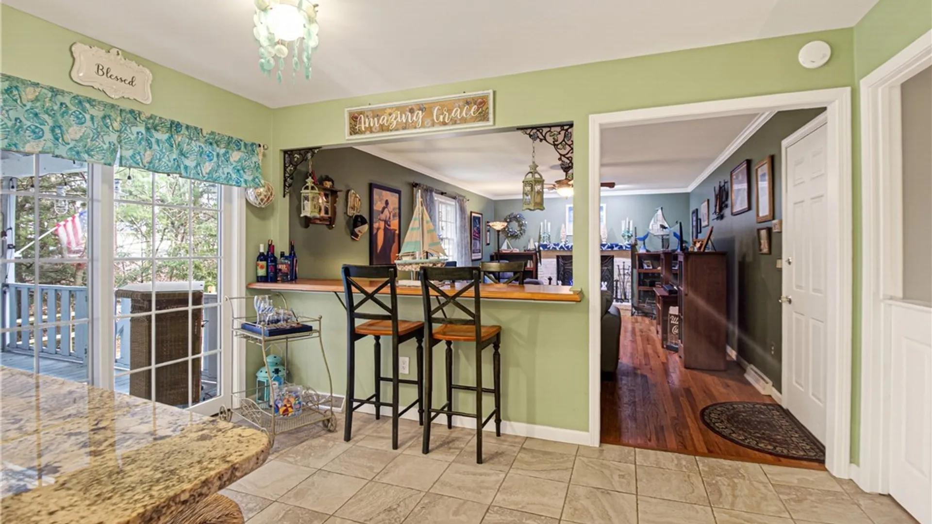 Property at 10 Morgan Lane, New Hartford, NY 13413 15