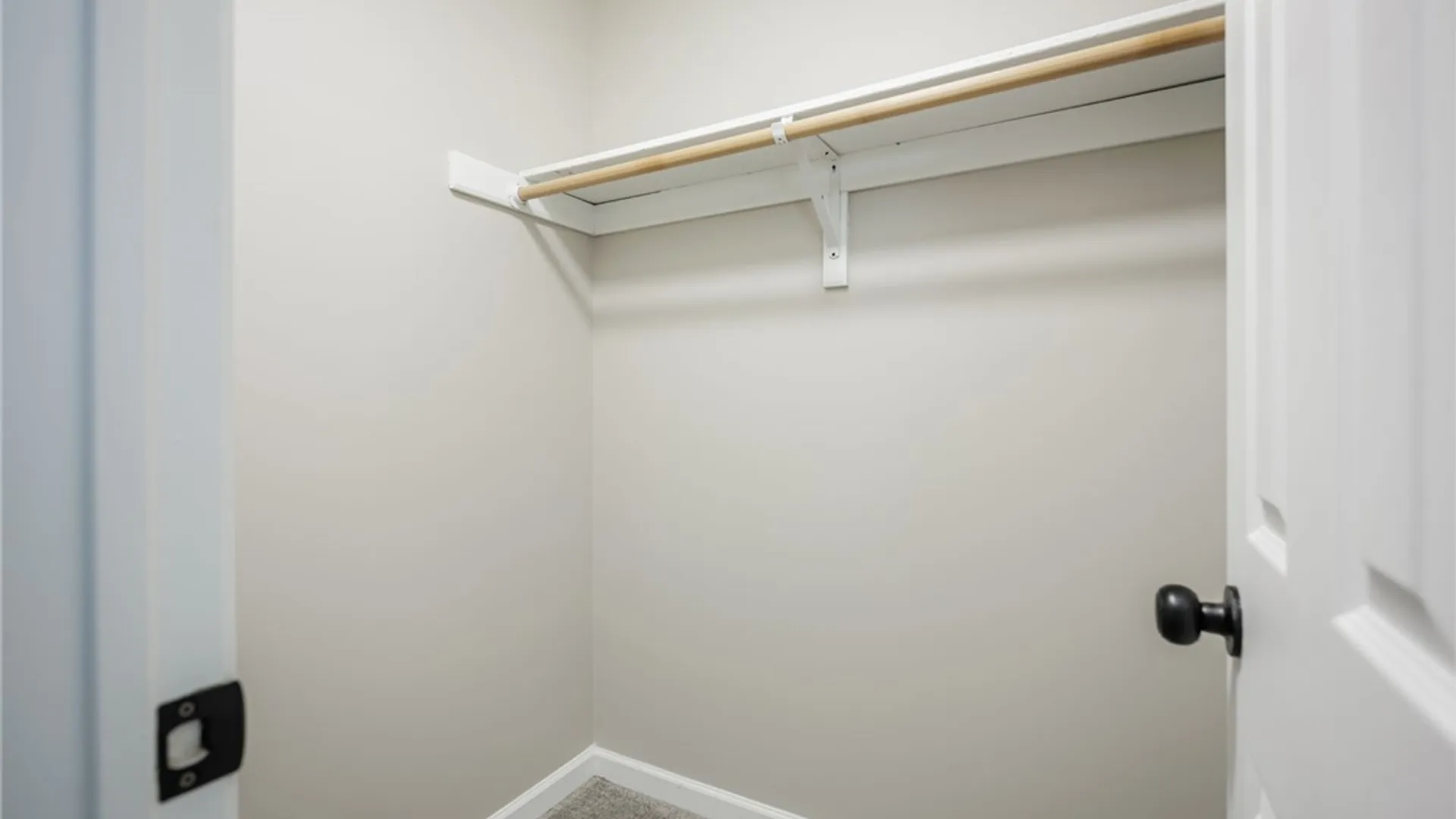 Property at 122 Red Hickory Drive, Greece, NY 14626 22