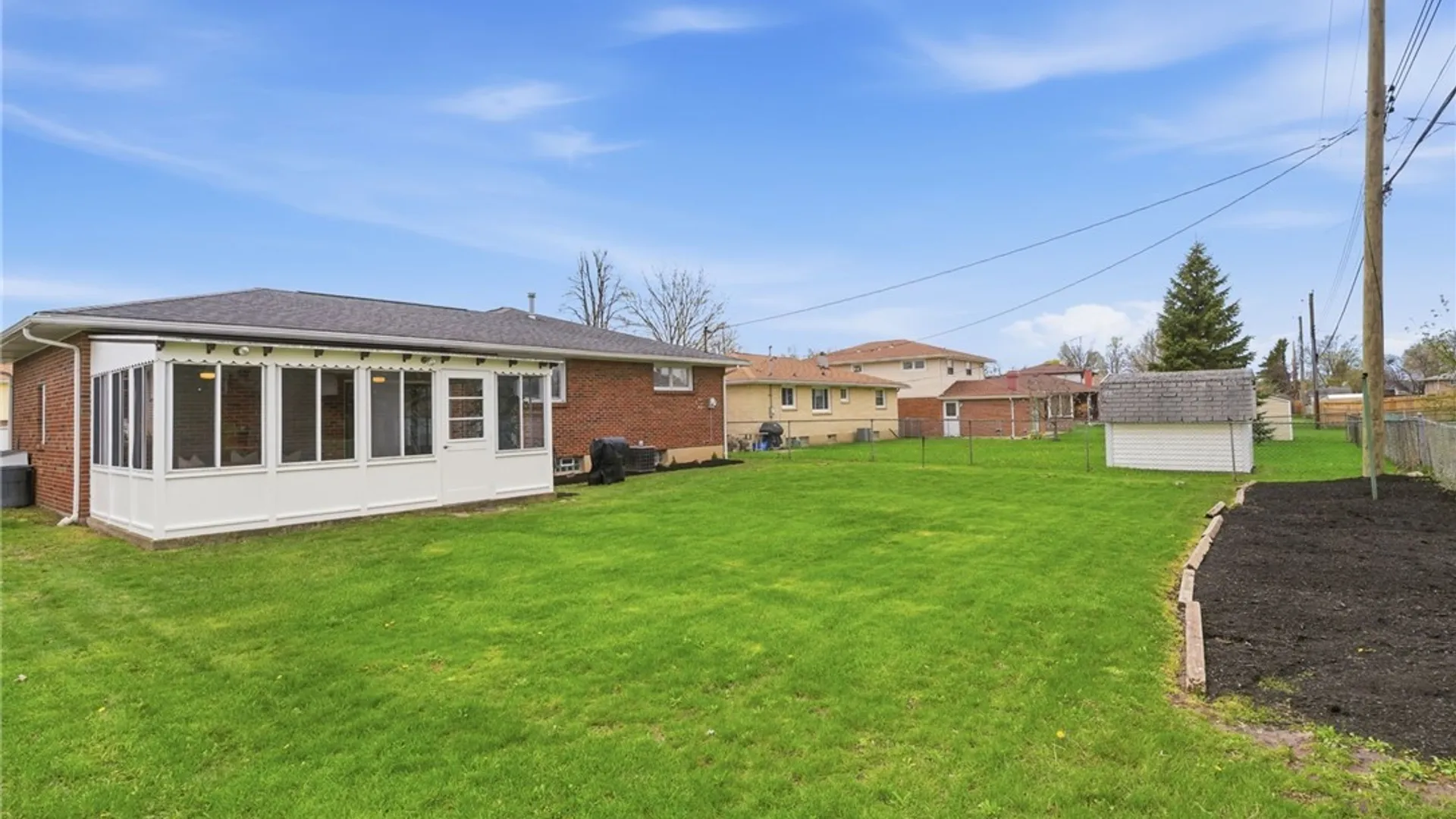 Property at 70 McKenzie Court, Cheektowaga, NY 14227 45