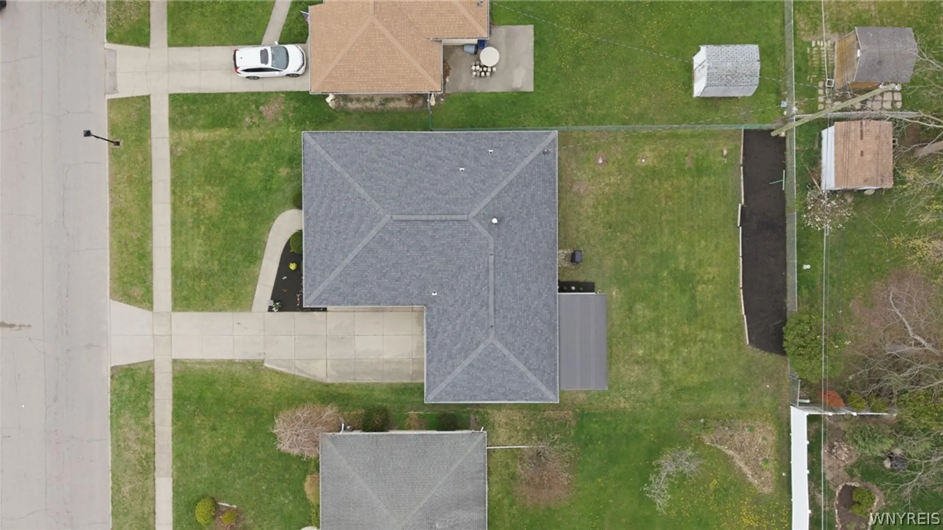 Property at 70 McKenzie Court, Cheektowaga, NY 14227 47