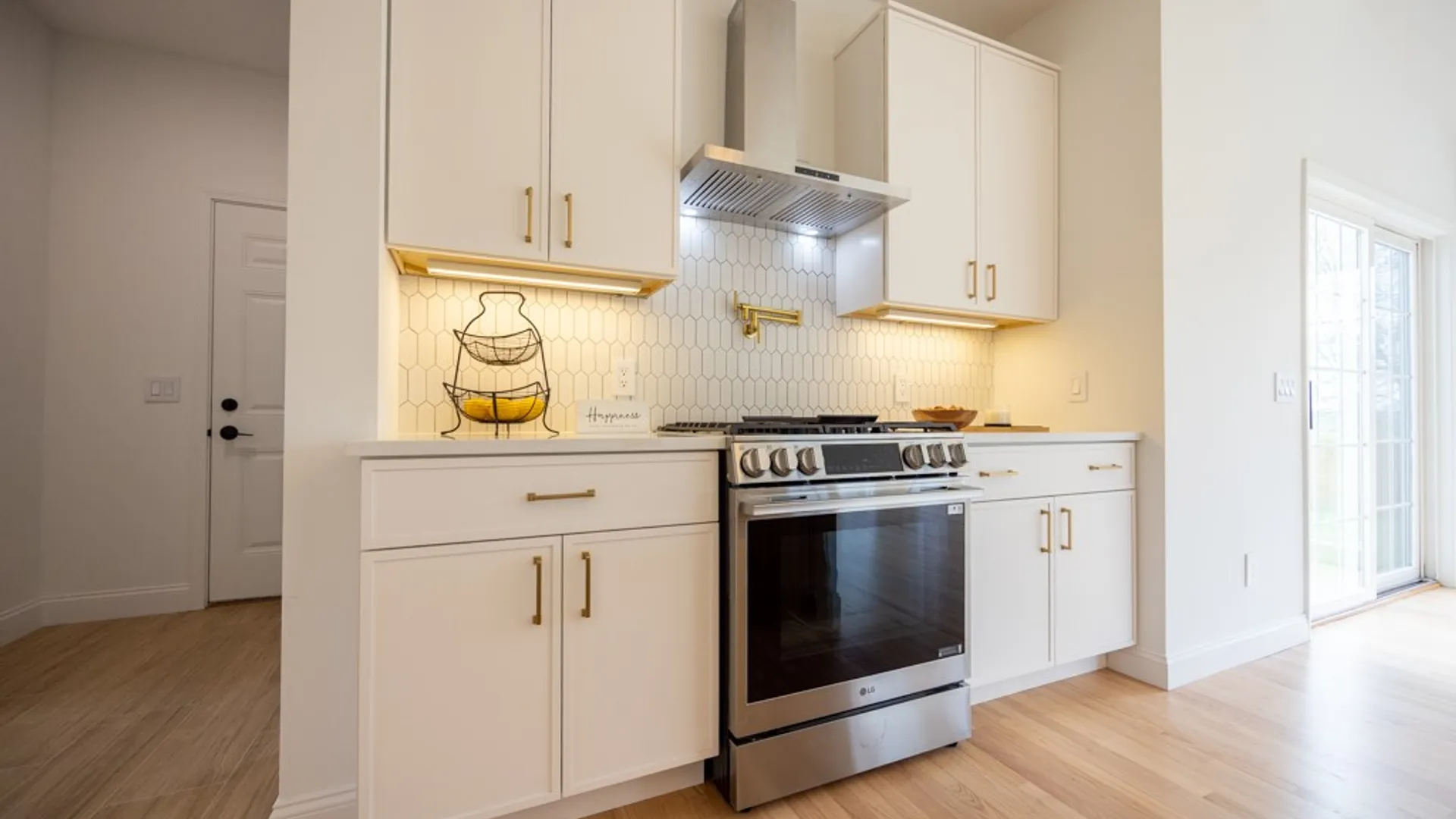 Property at 248 Barclay Square Drive, Brighton, NY 14618 19