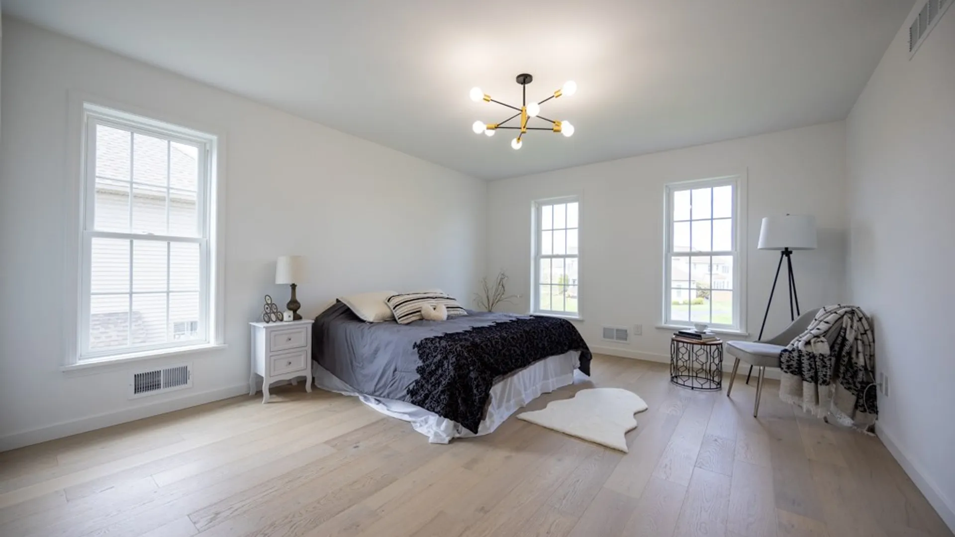 Property at 248 Barclay Square Drive, Brighton, NY 14618 31