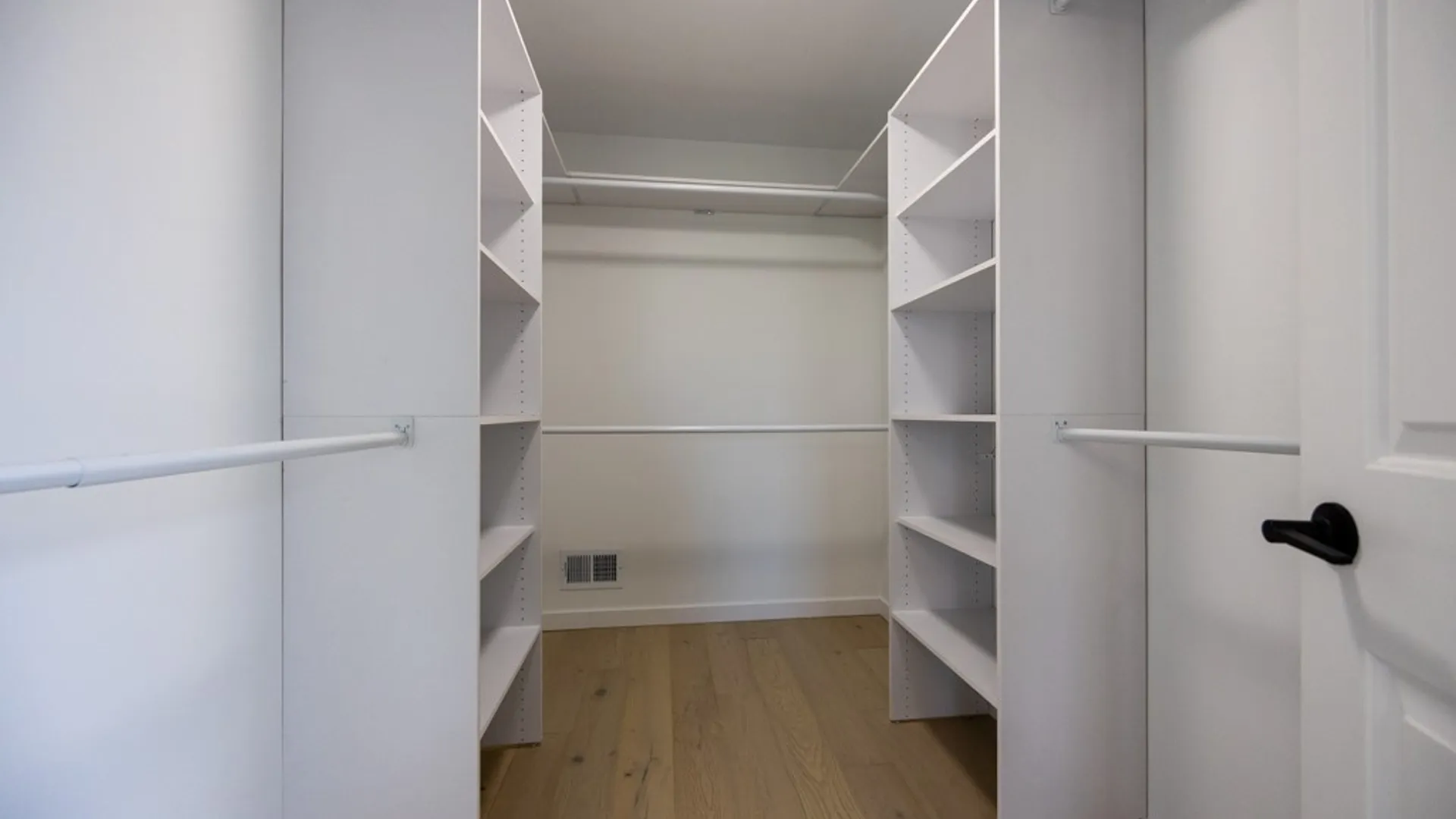 Property at 248 Barclay Square Drive, Brighton, NY 14618 32